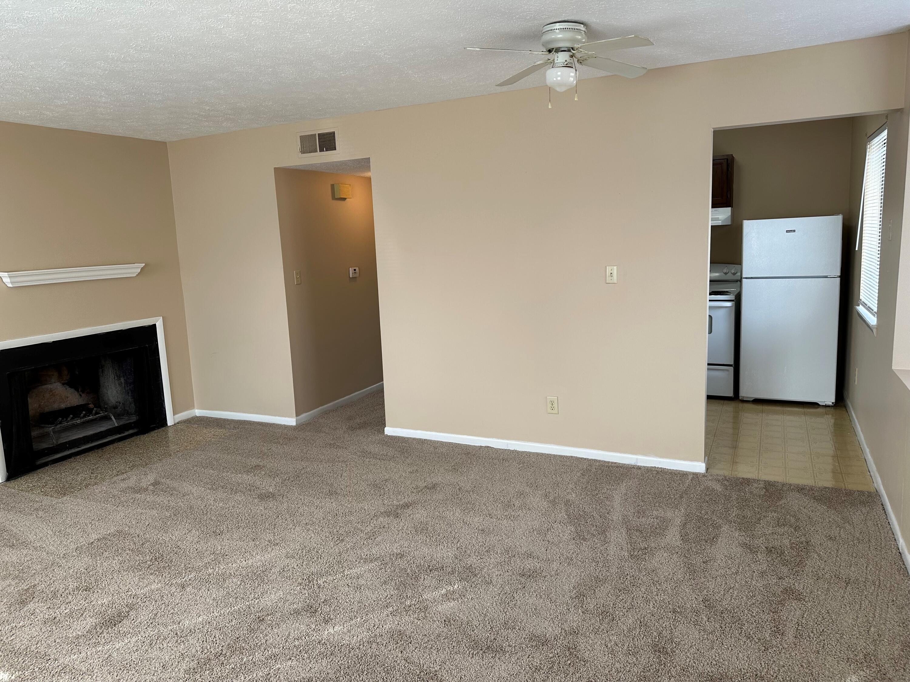 460 Lenney Drive 1 Property Photo 6