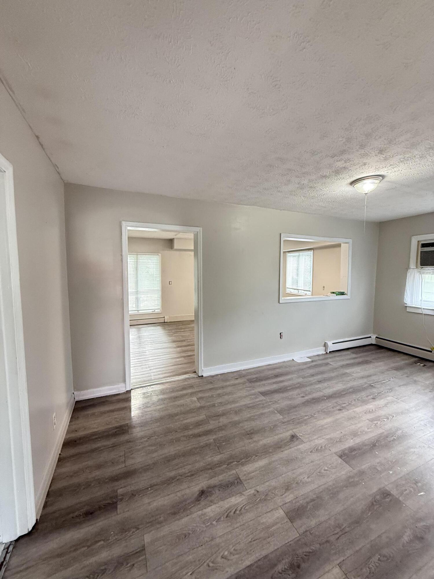 813 S 4th Street Property Photo 9