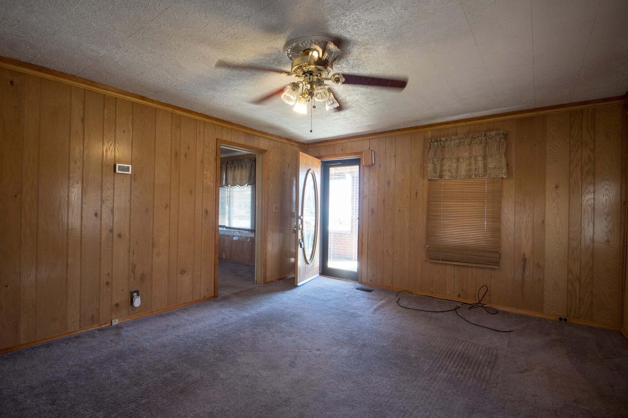 146 Cotter Avenue Property Photo 11
