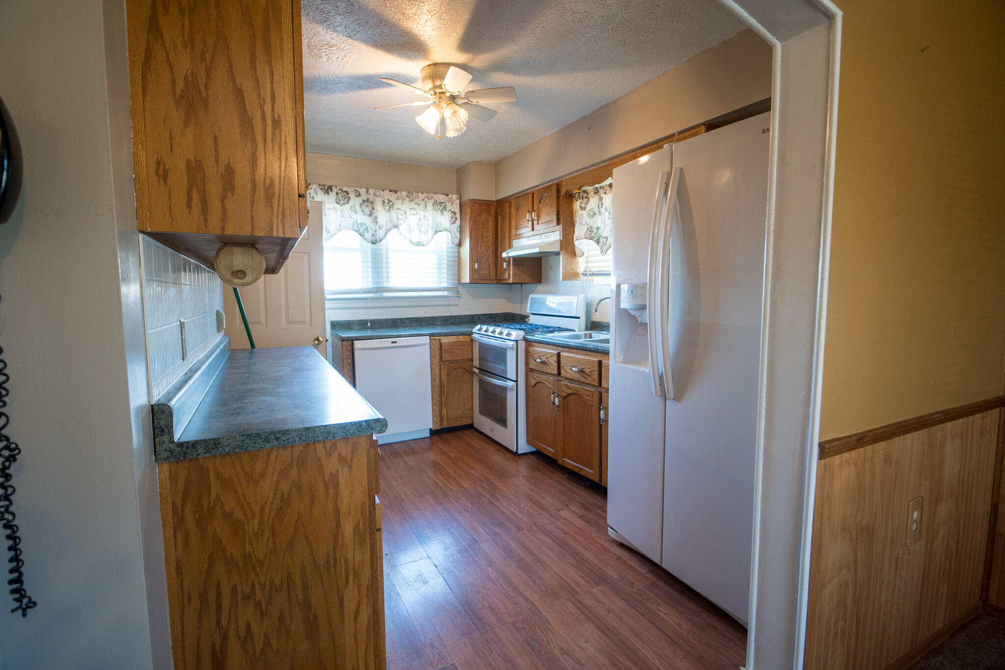 146 Cotter Avenue Property Photo 22
