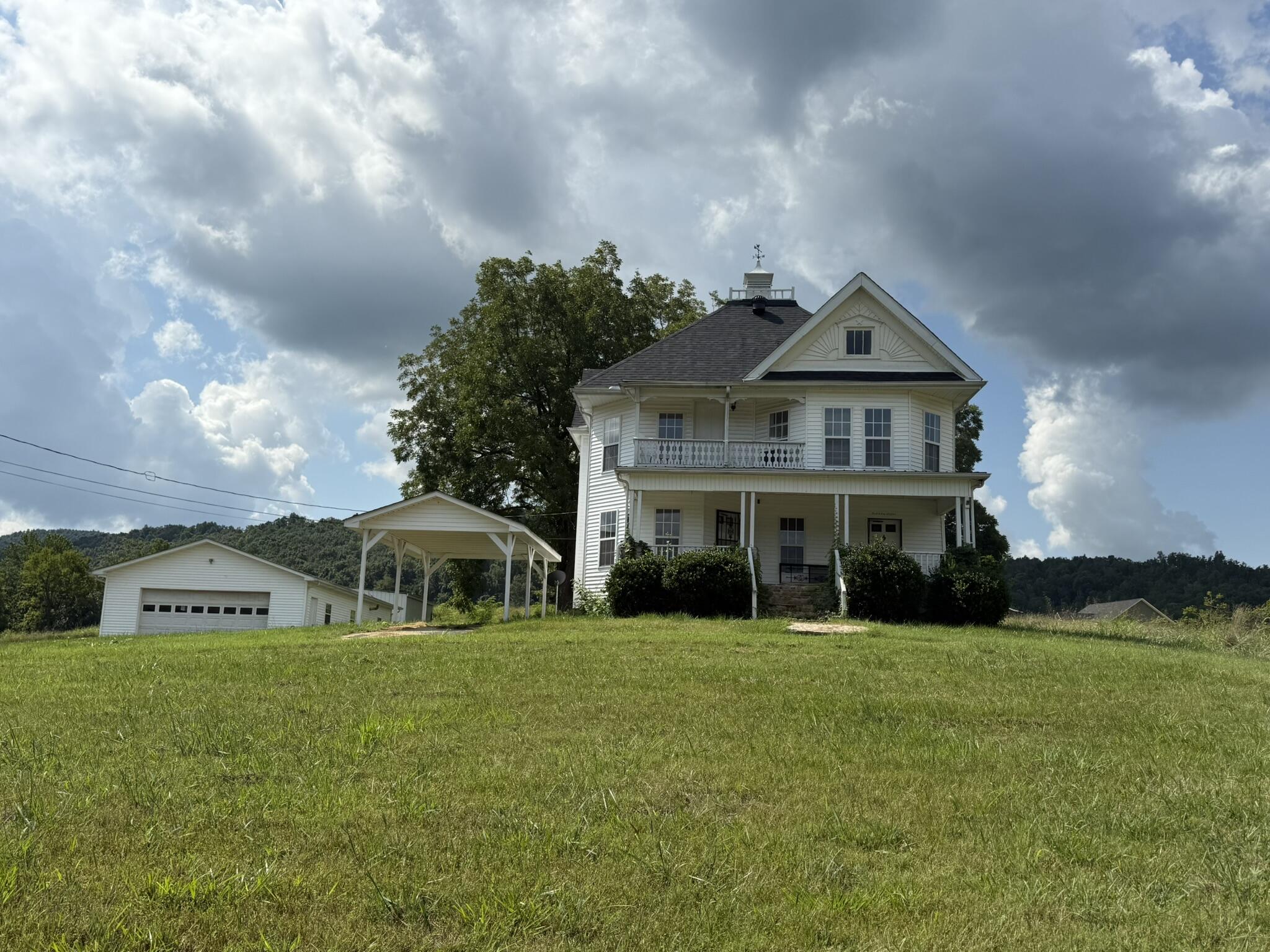 838 State Garage Road Property Photo 1