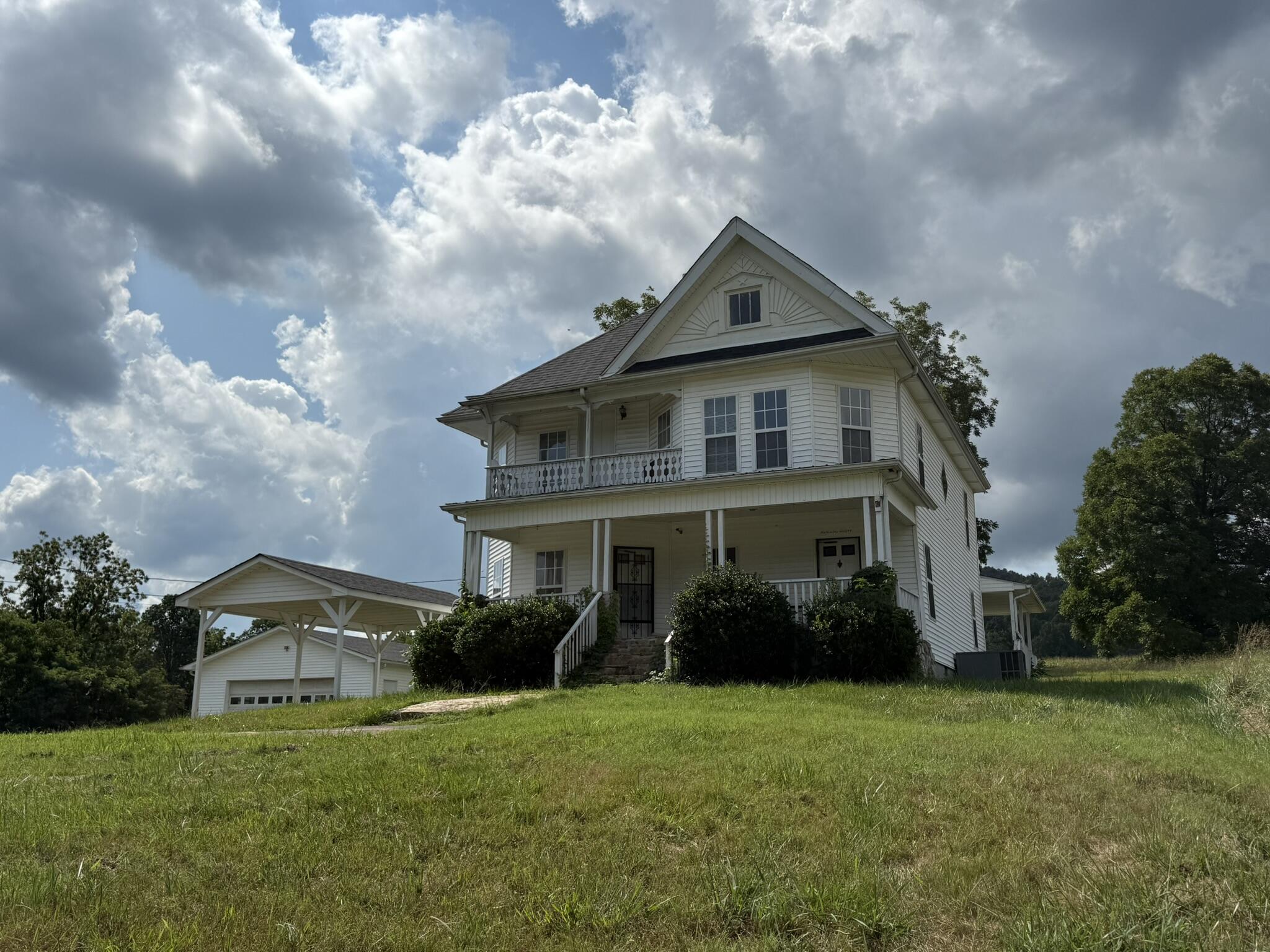 838 State Garage Road Property Photo 8