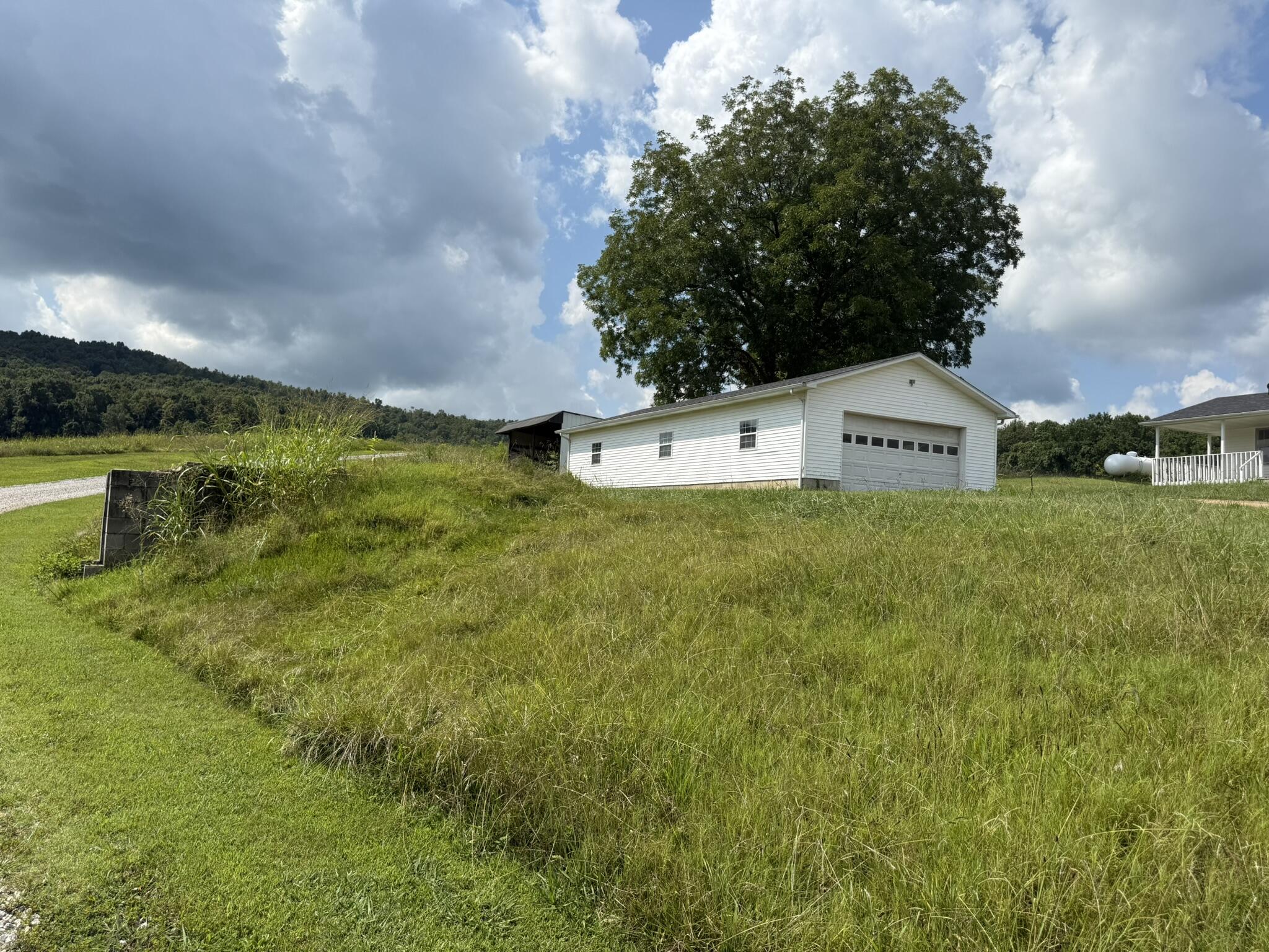 838 State Garage Road Property Photo 41