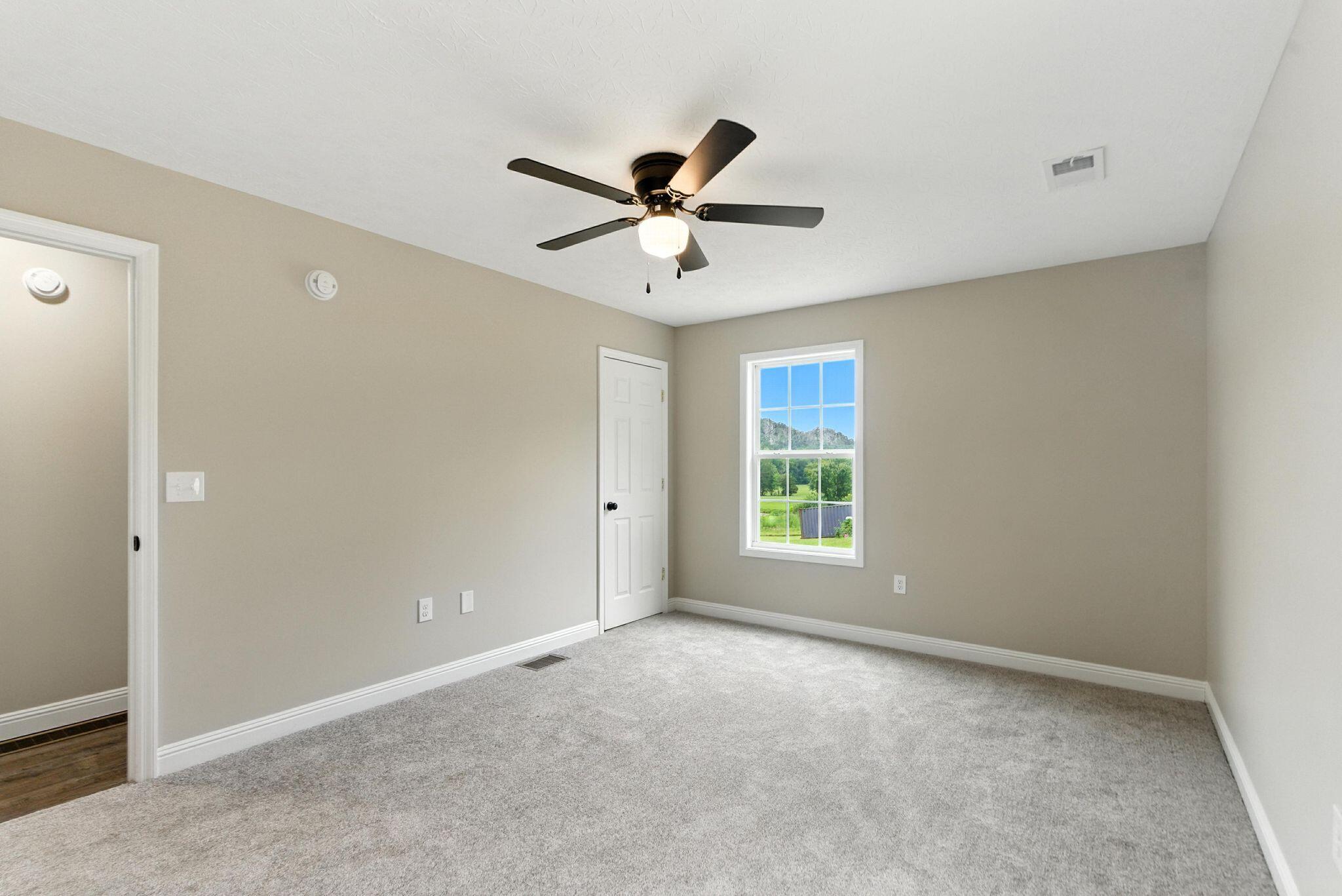2461 Lambert Road Property Photo 19