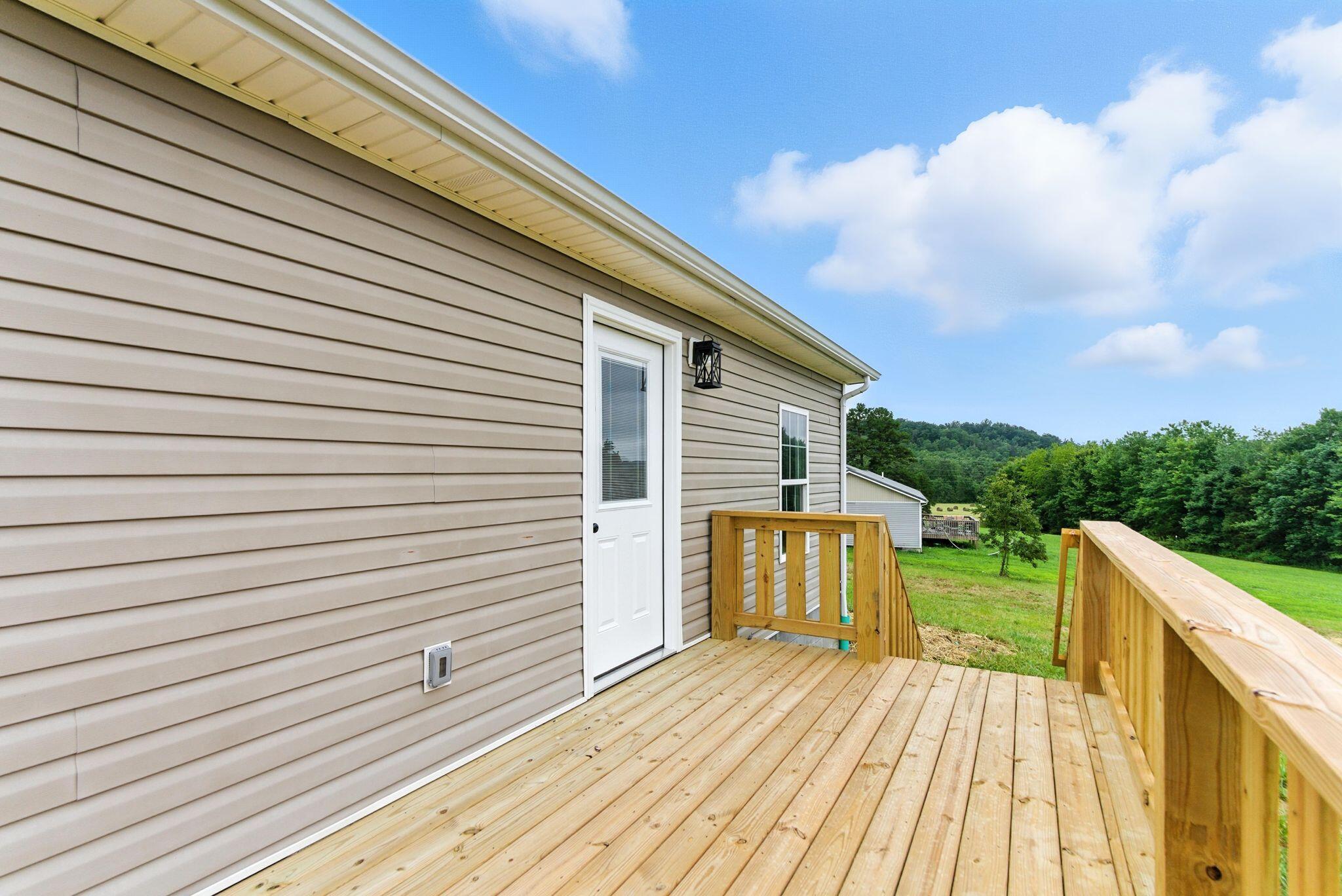 2461 Lambert Road Property Photo 25