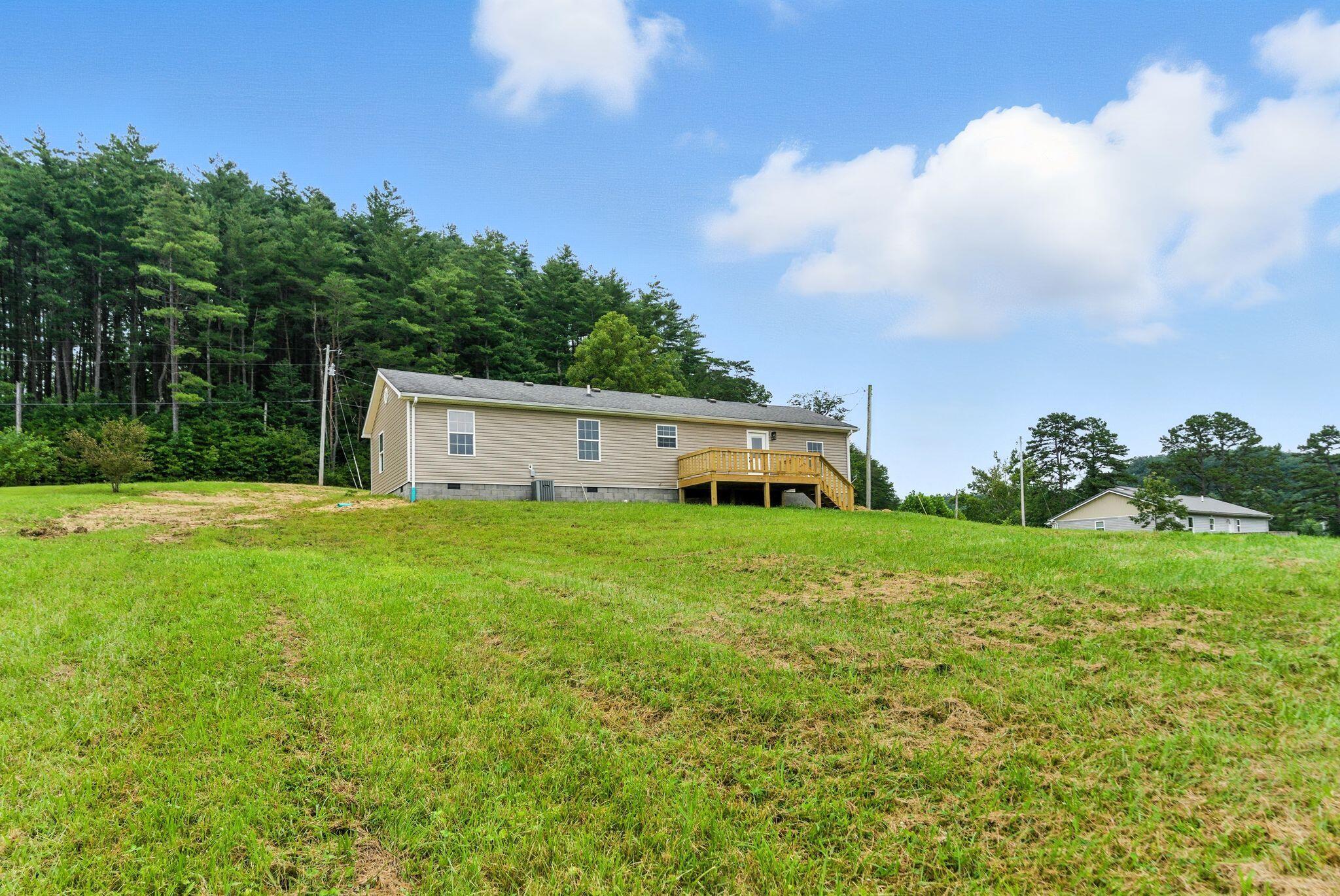 2461 Lambert Road Property Photo 27