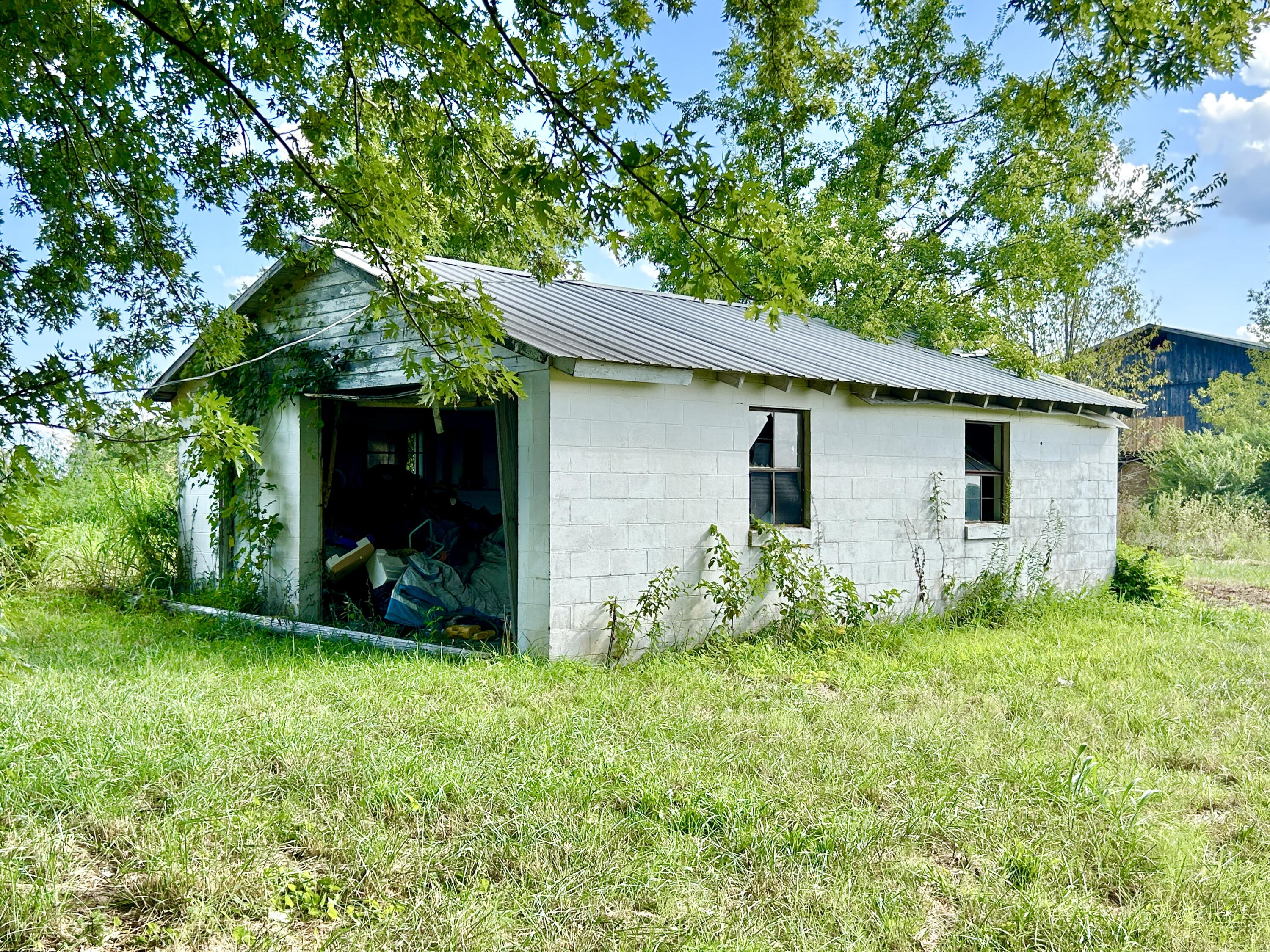 10185 W Hwy 80 Property Photo 6