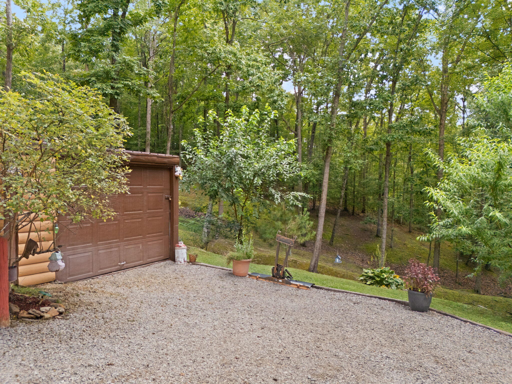 66 Raymond Road Property Photo 10