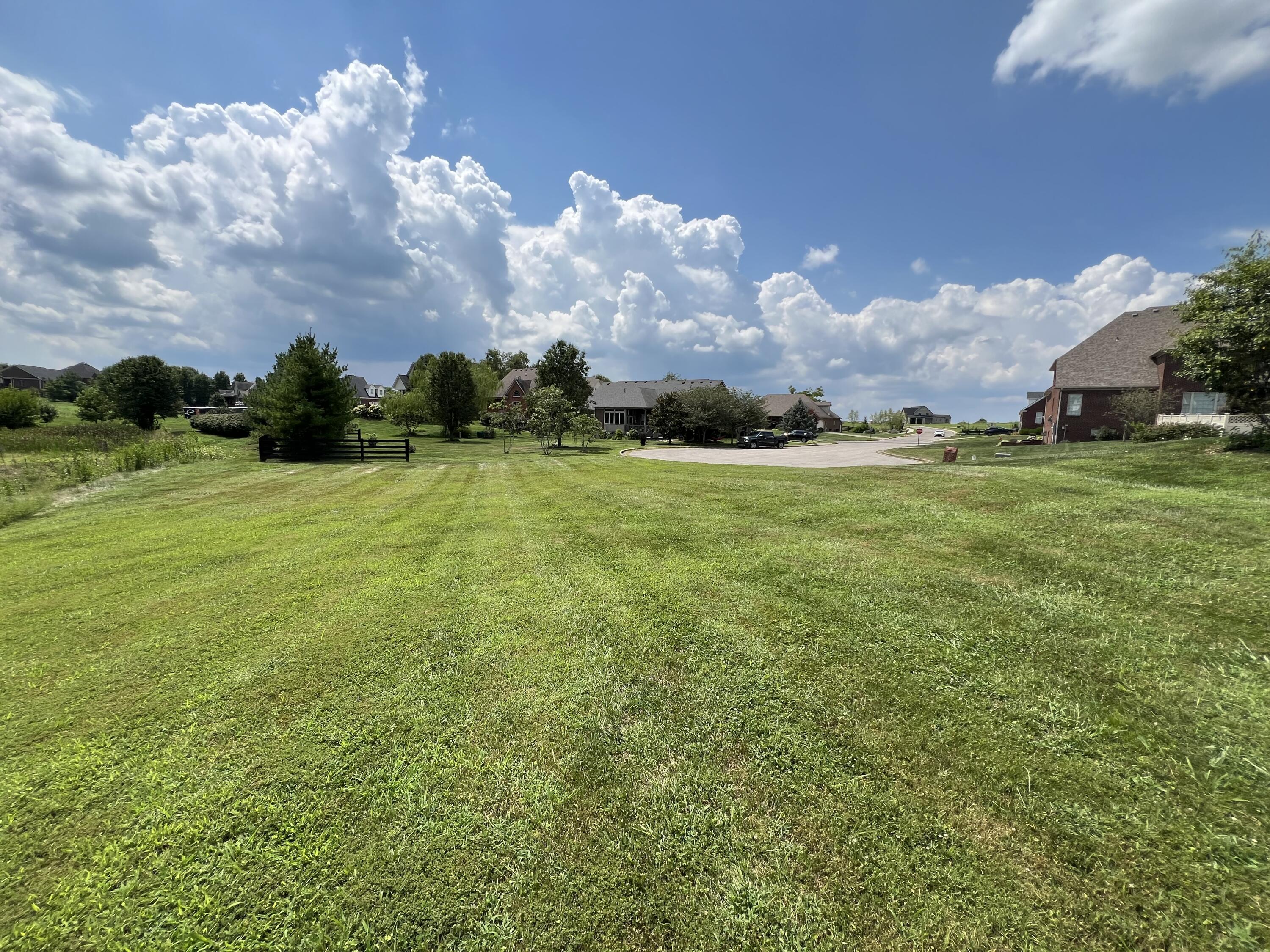 308 Duclair Drive Property Photo 9