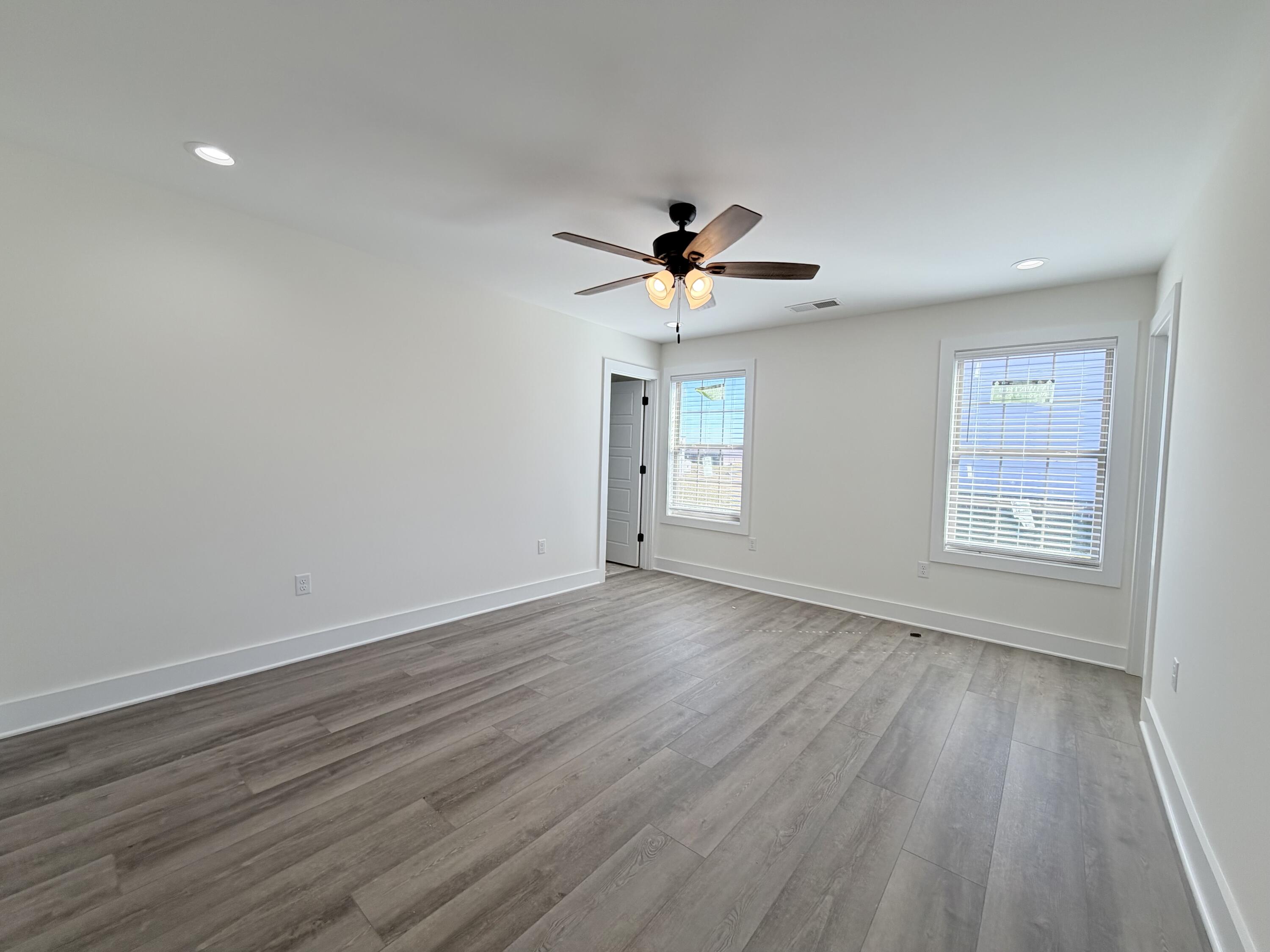 228 Brook Cv Property Photo 18