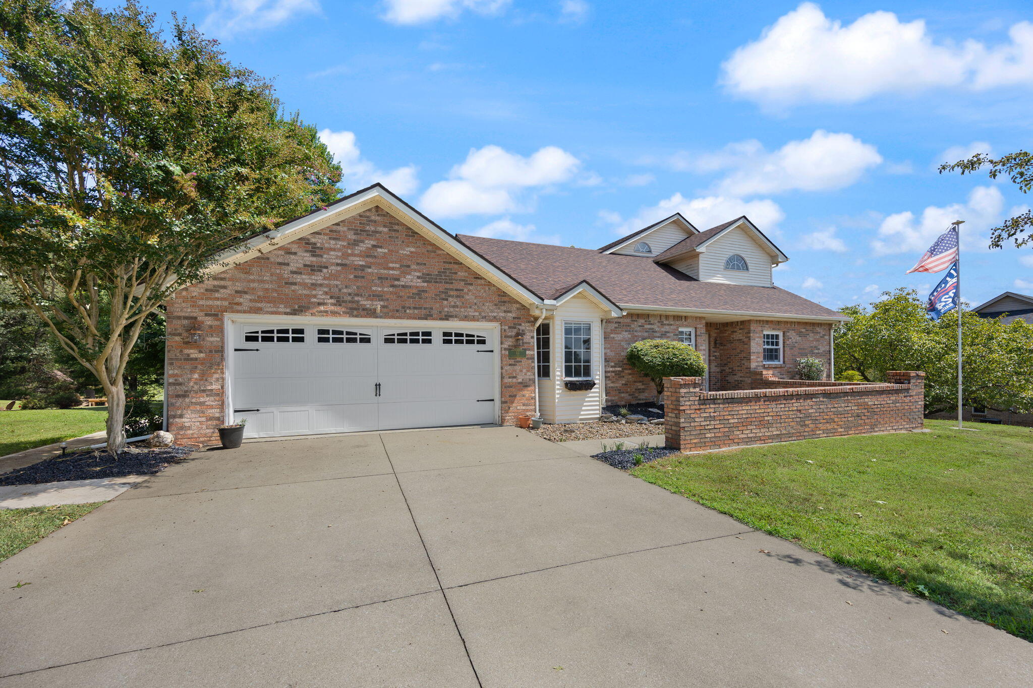 66 Brookview Drive Property Photo 3