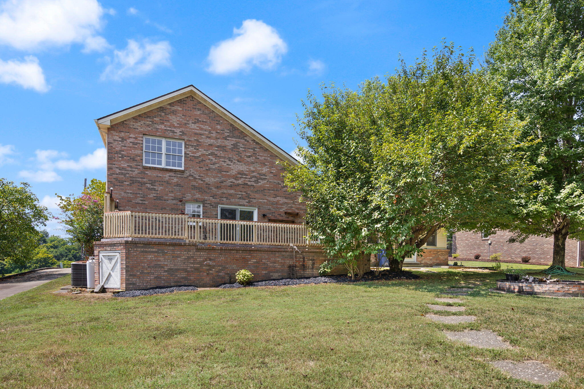 66 Brookview Drive Property Photo 8