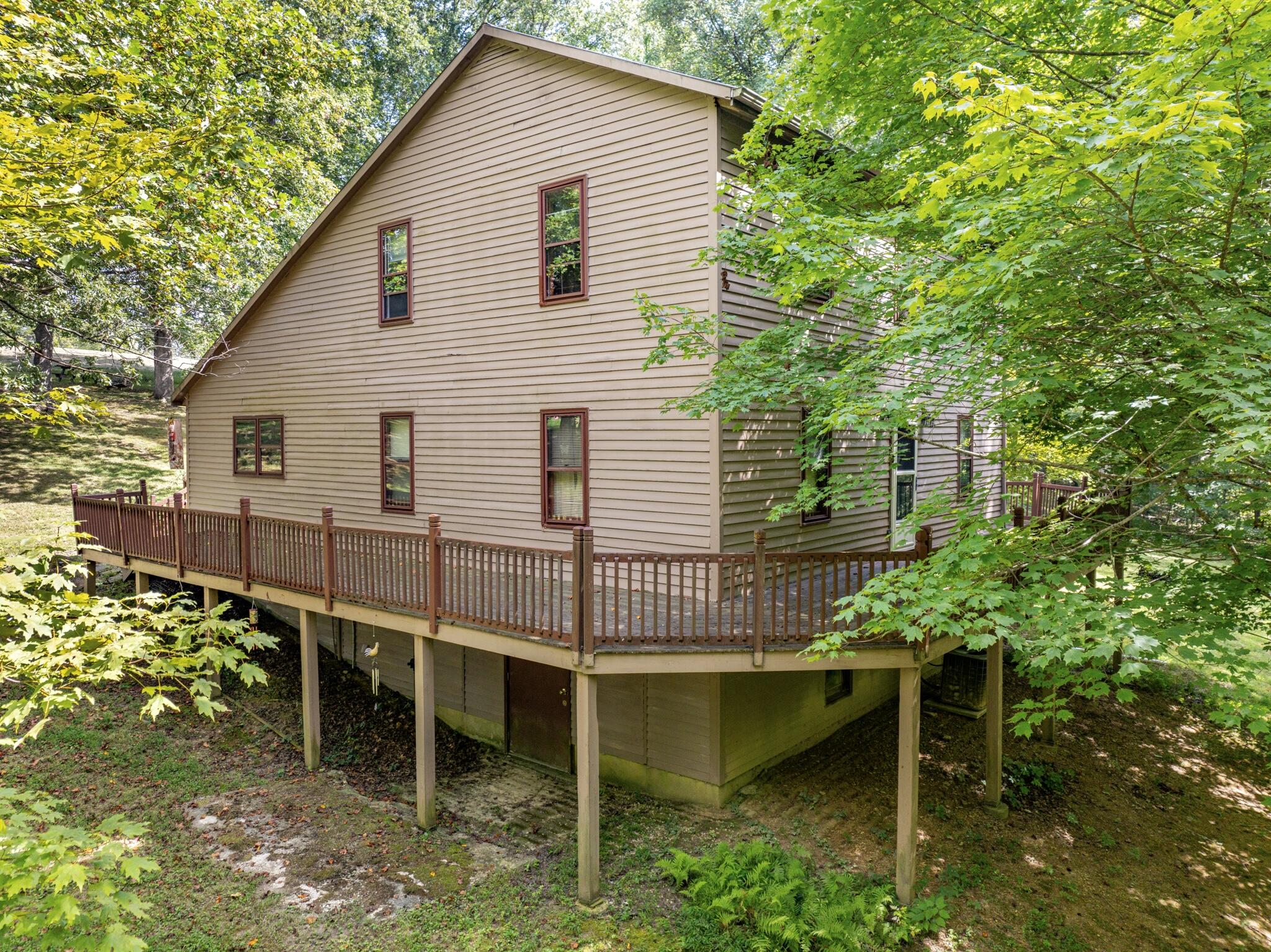 1195 Hoop Road Property Photo 10