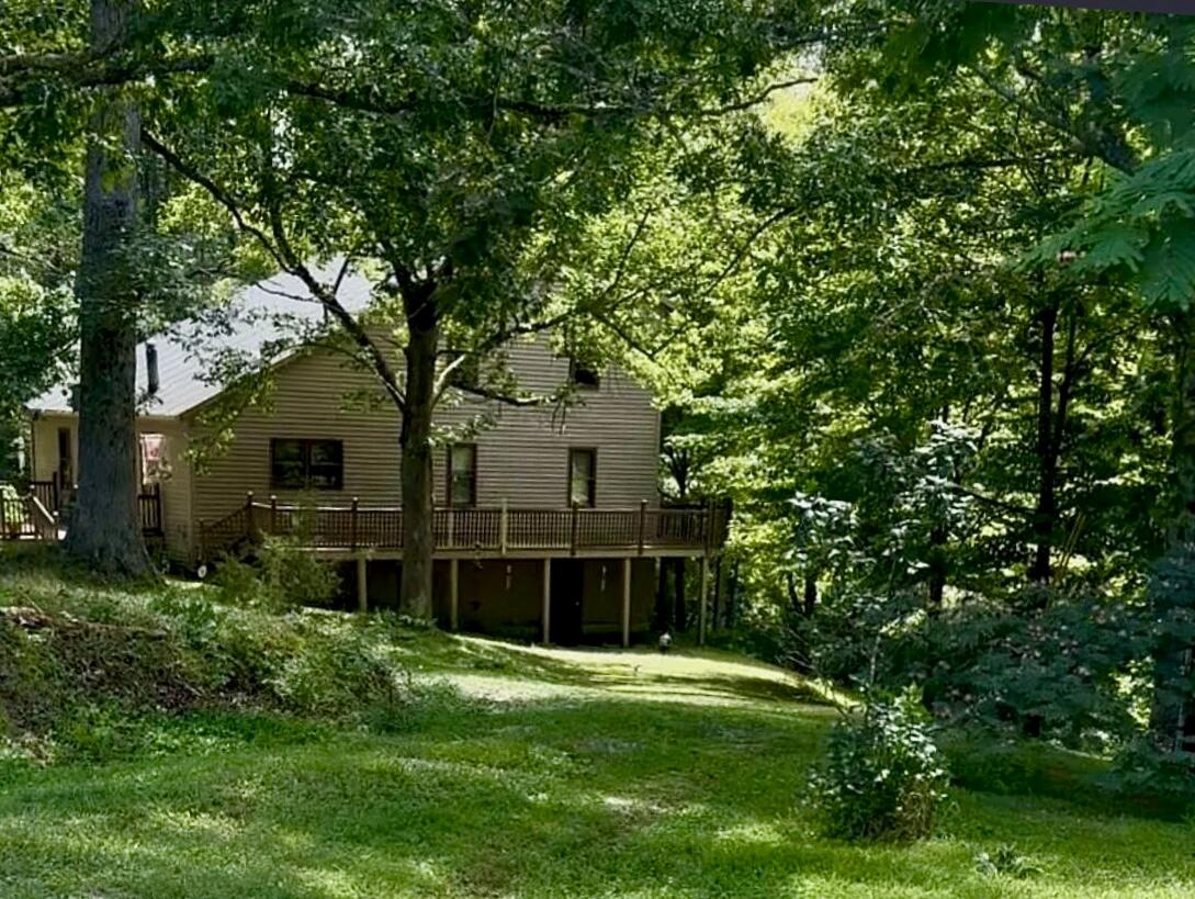 1195 Hoop Road Property Photo 14