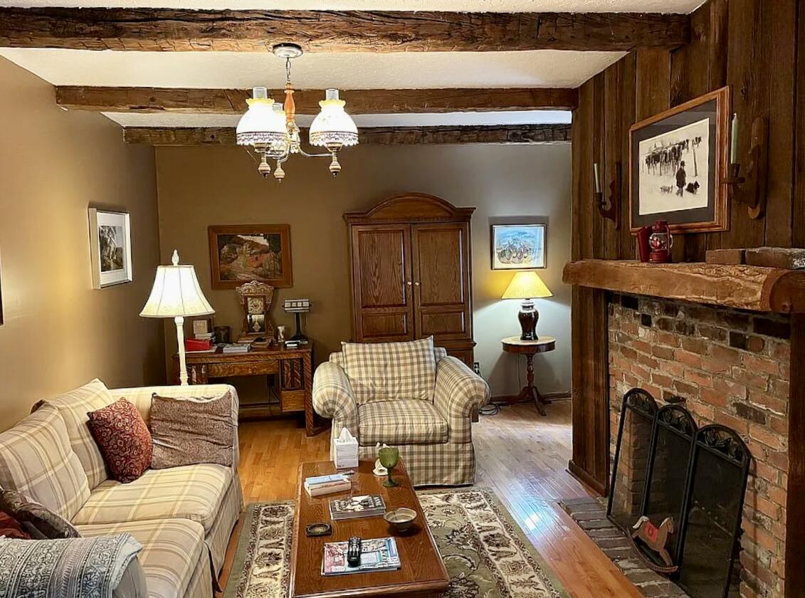 1195 Hoop Road Property Photo 19
