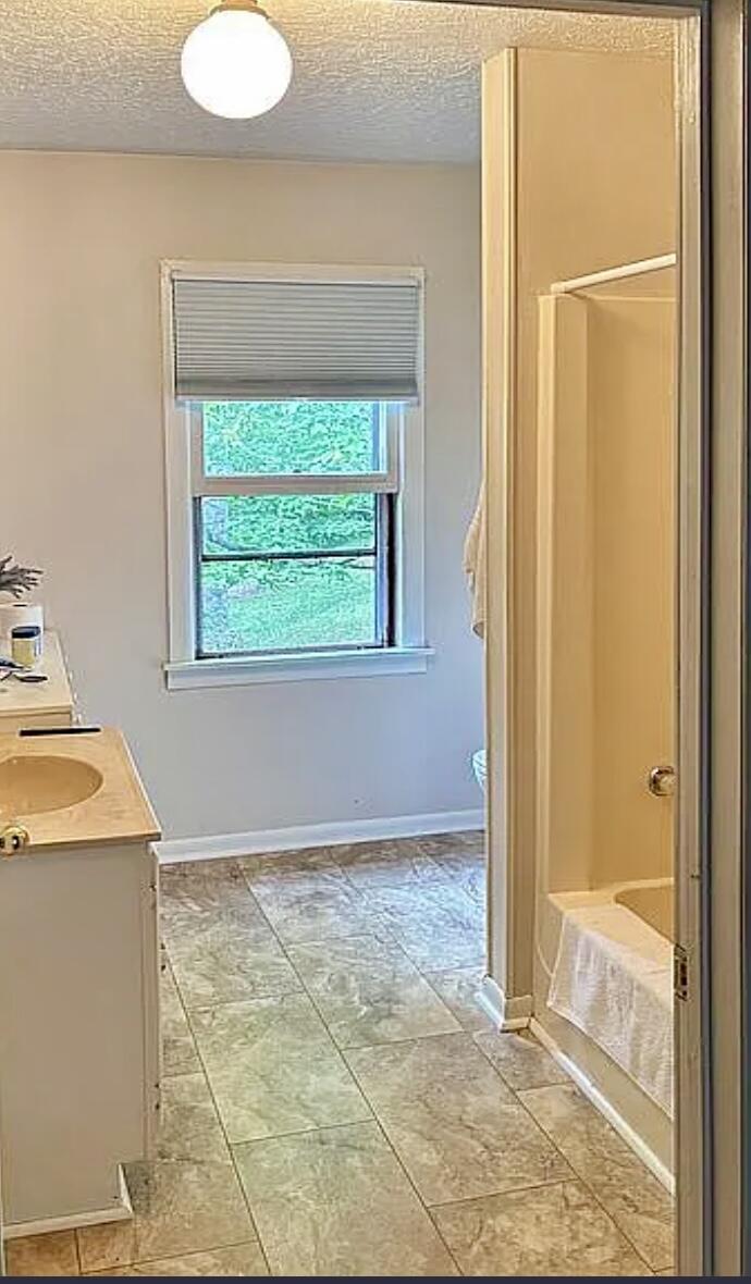 1195 Hoop Road Property Photo 37
