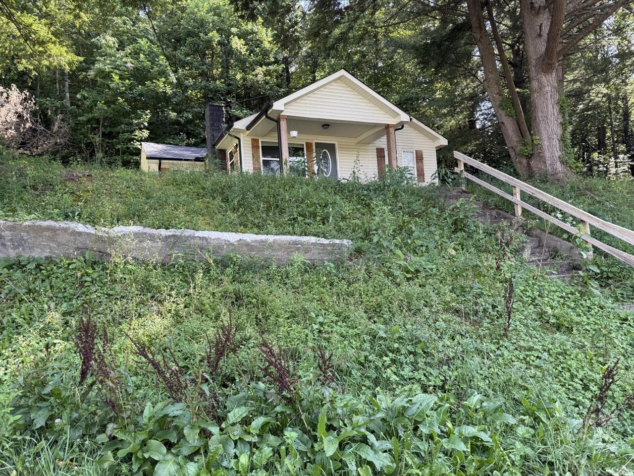 105 Mcclure Street Property Photo 8