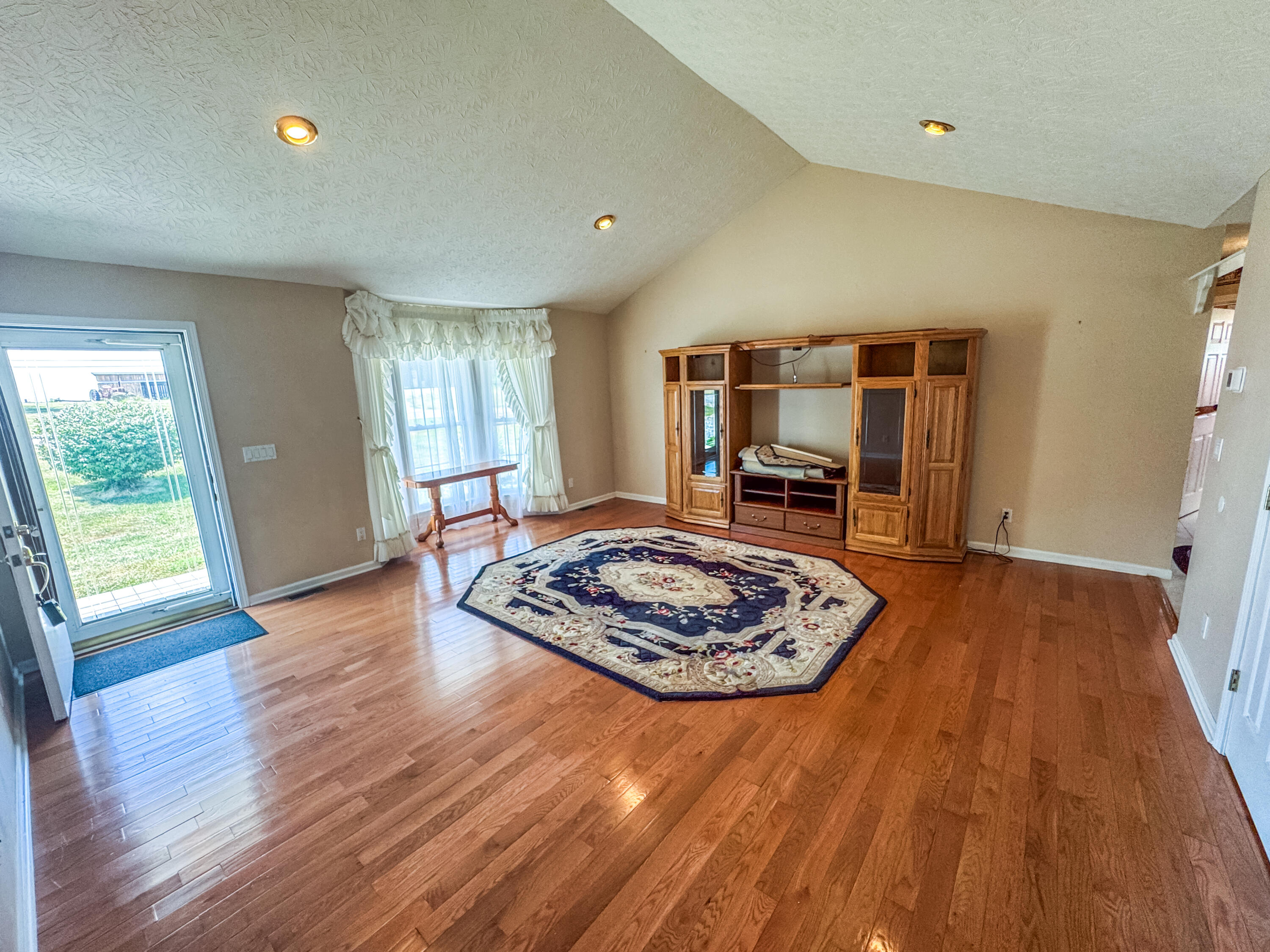 3162 Ewing Road Property Photo 10