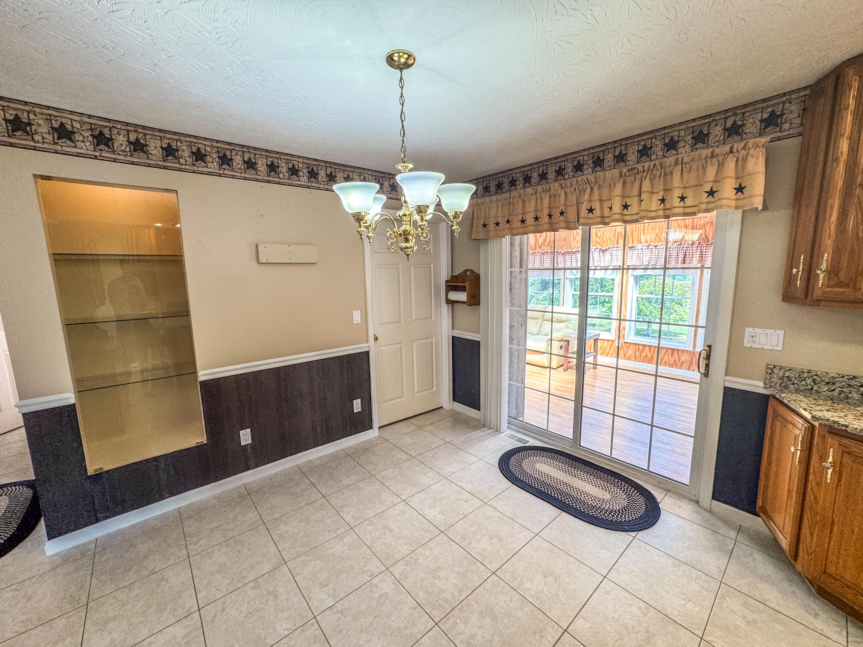 3162 Ewing Road Property Photo 16