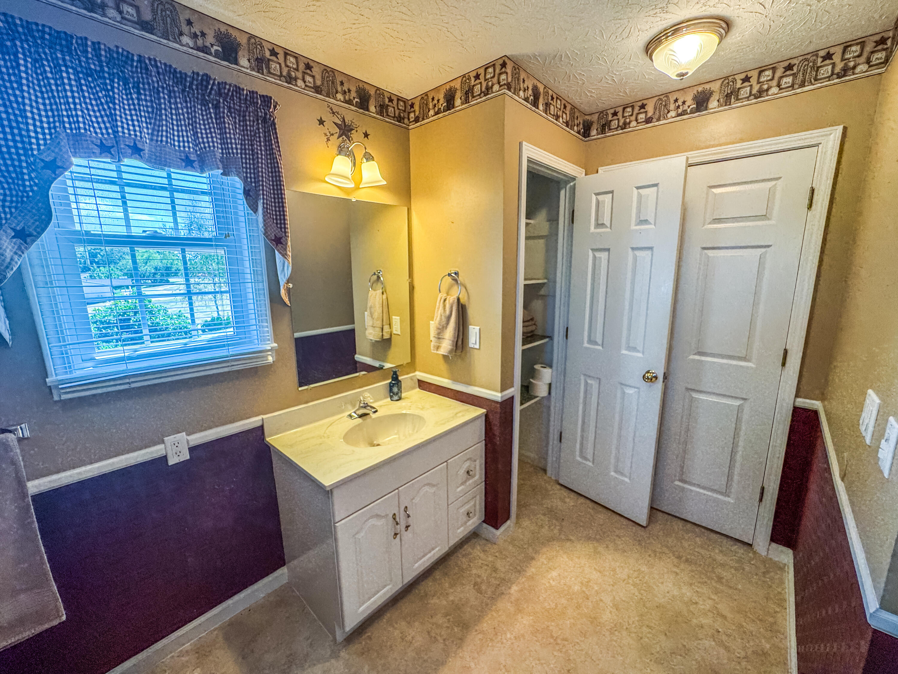 3162 Ewing Road Property Photo 29