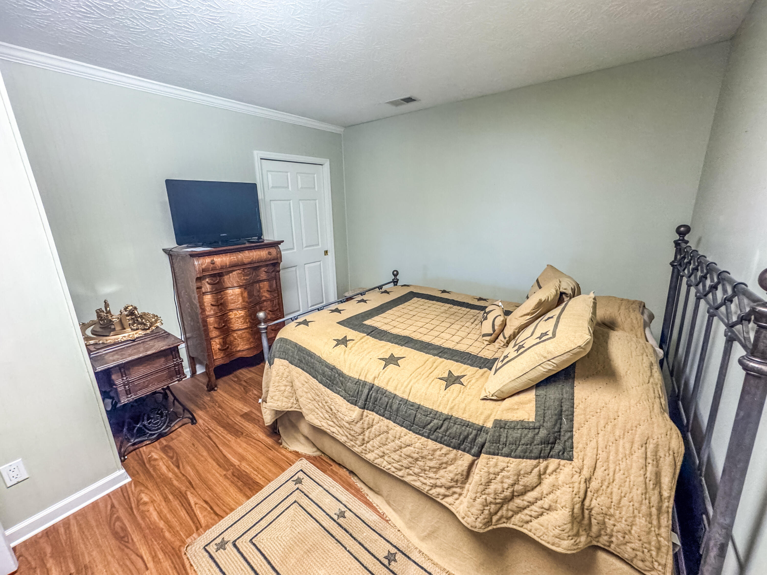 3162 Ewing Road Property Photo 43