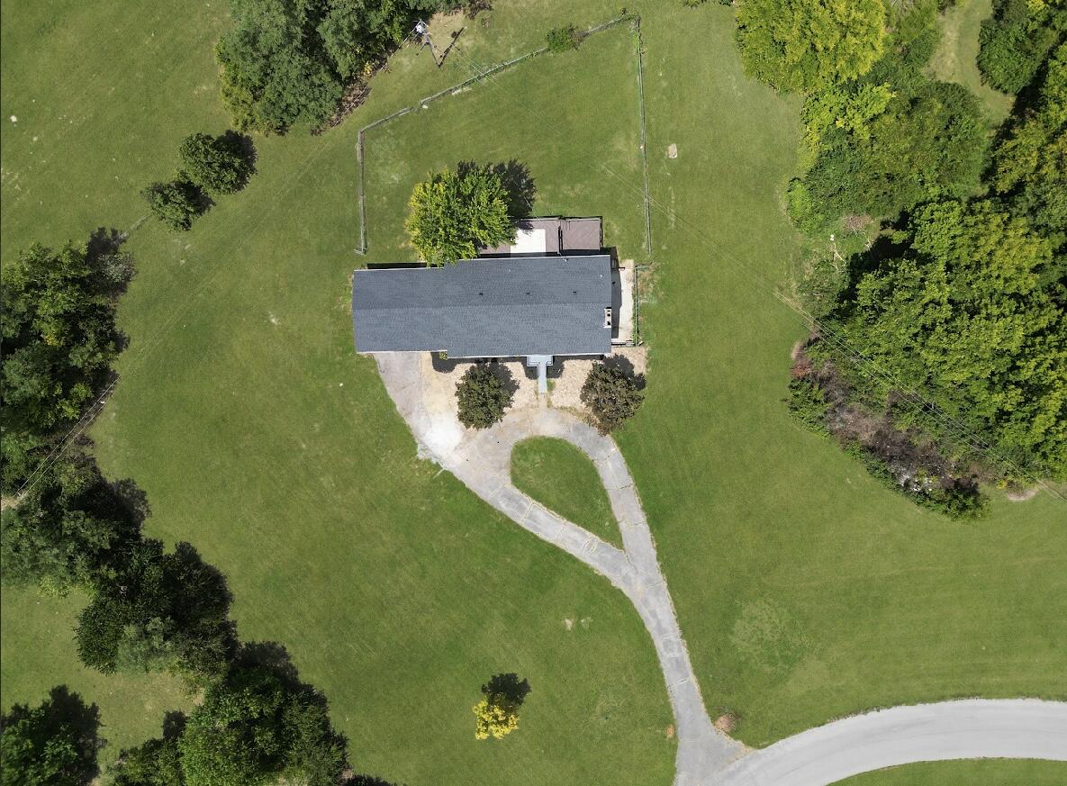 195 Windswept Road Property Photo 6