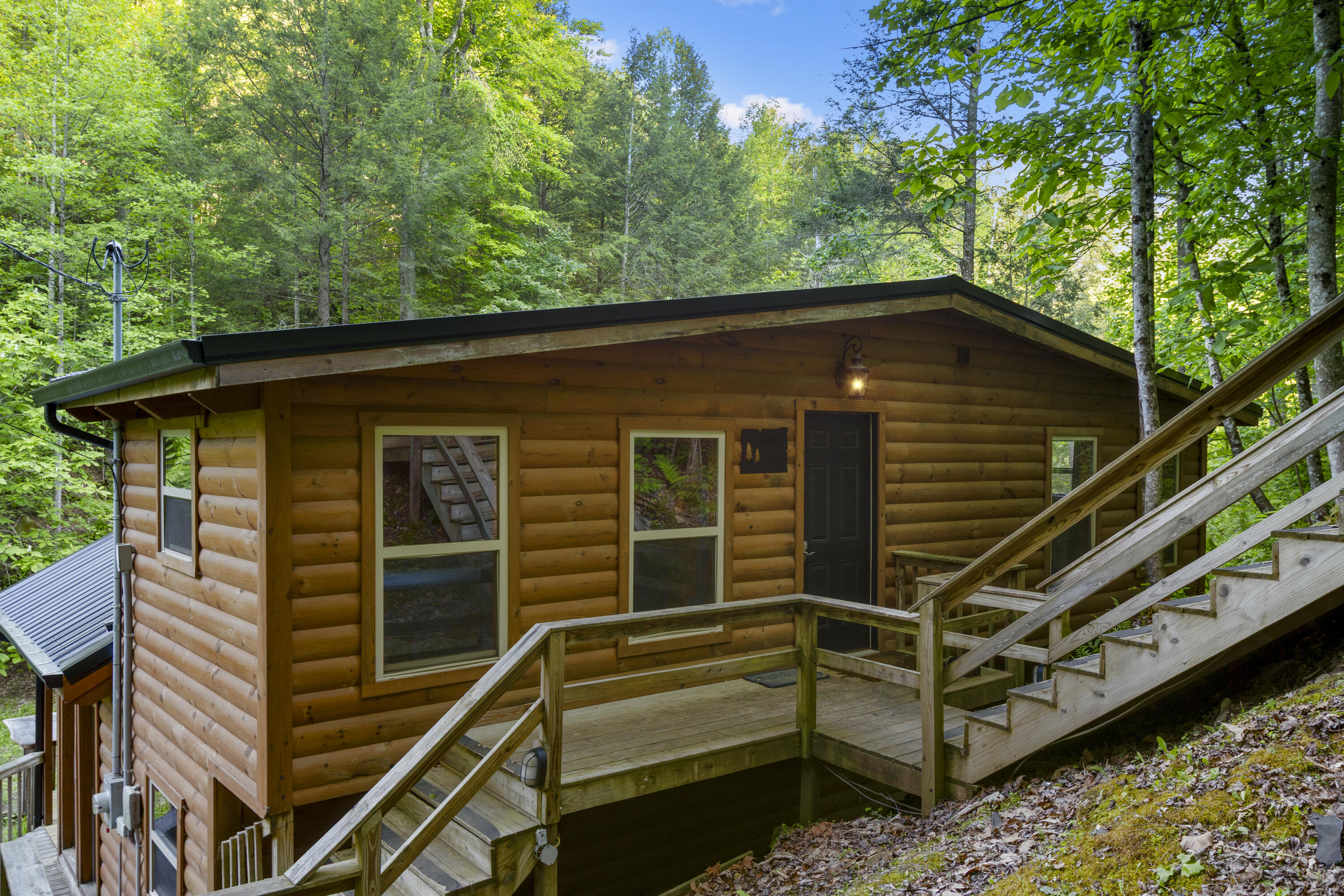 404 Paradise Drive Property Photo 12