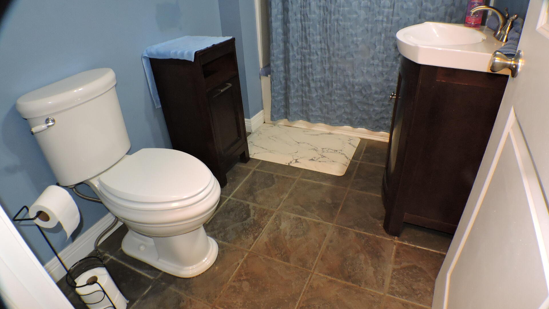463 E High Street Property Photo 24
