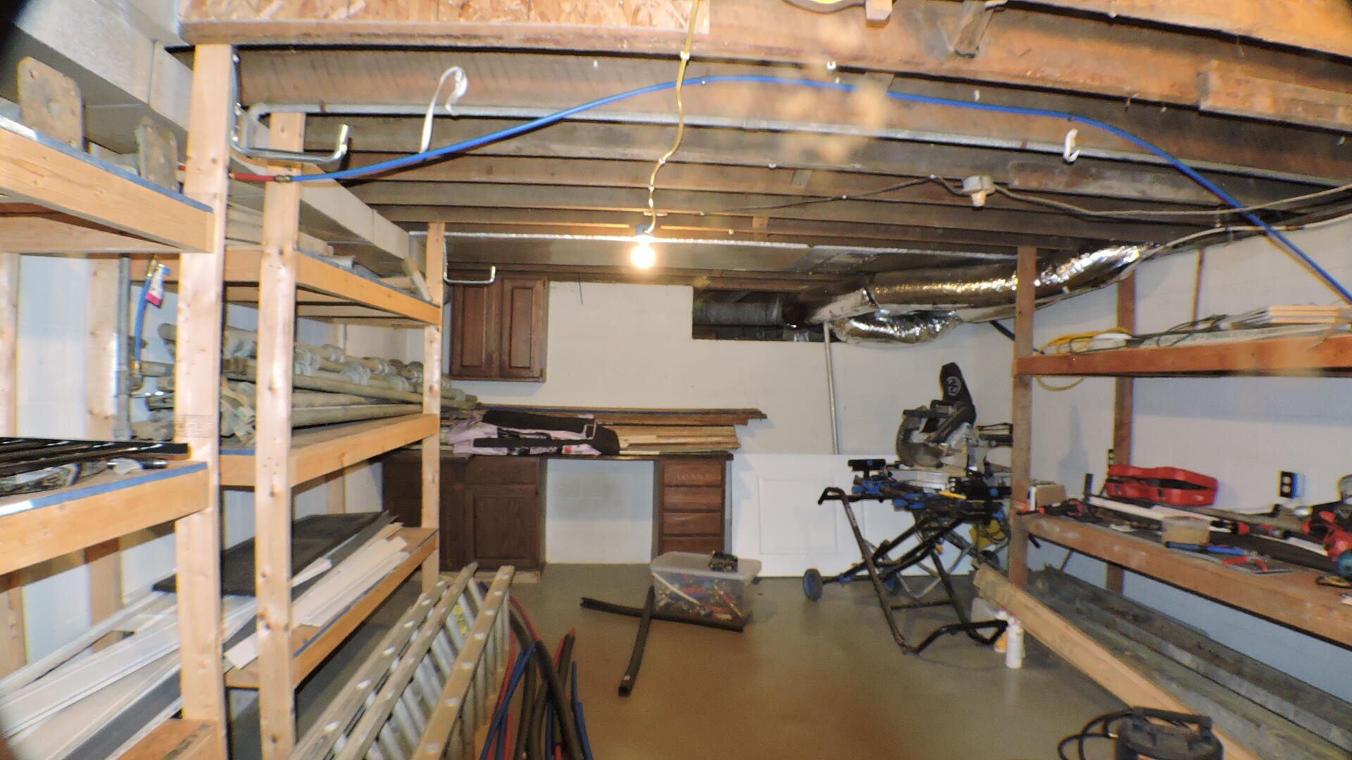 463 E High Street Property Photo 27