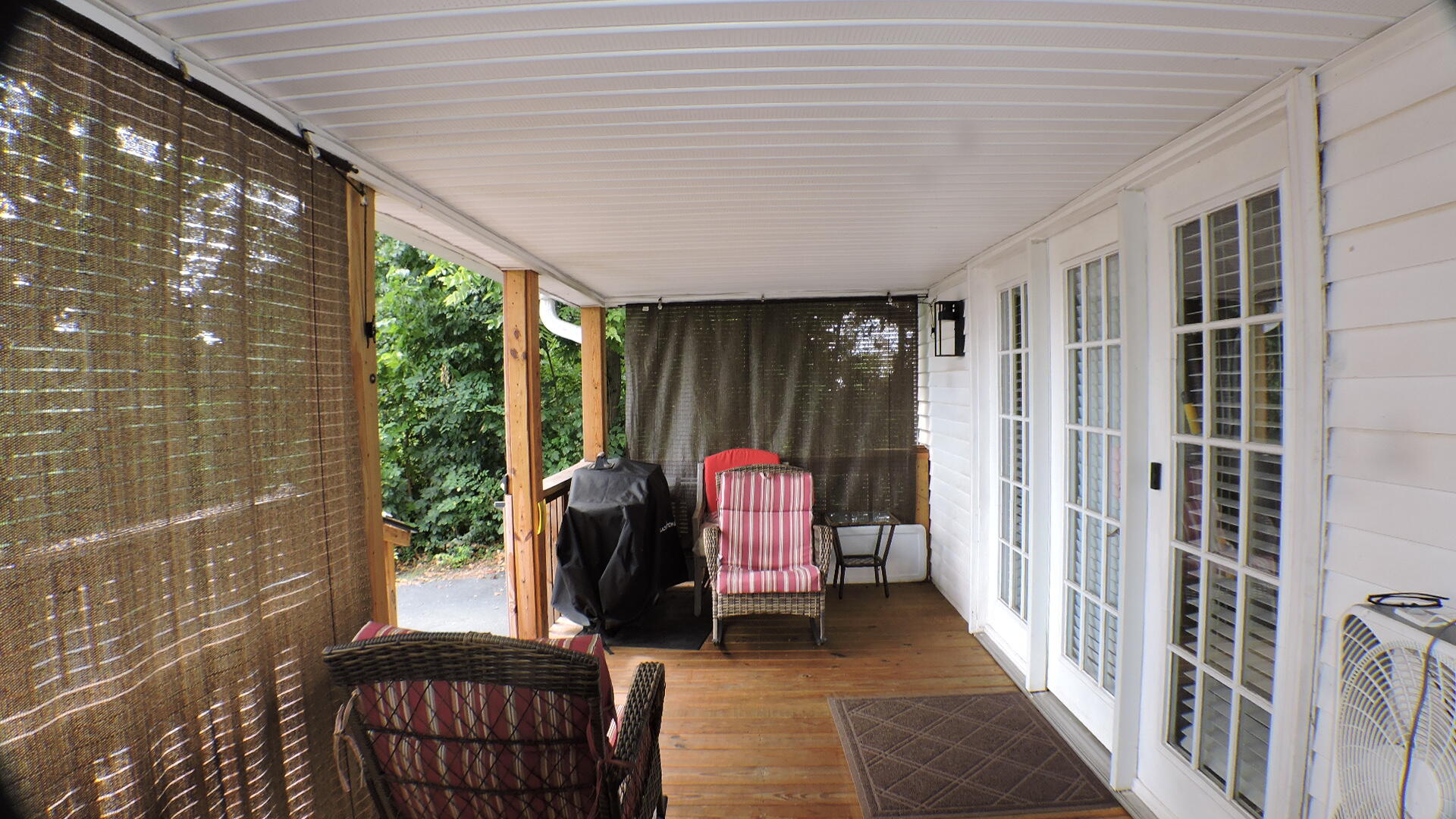 463 E High Street Property Photo 29