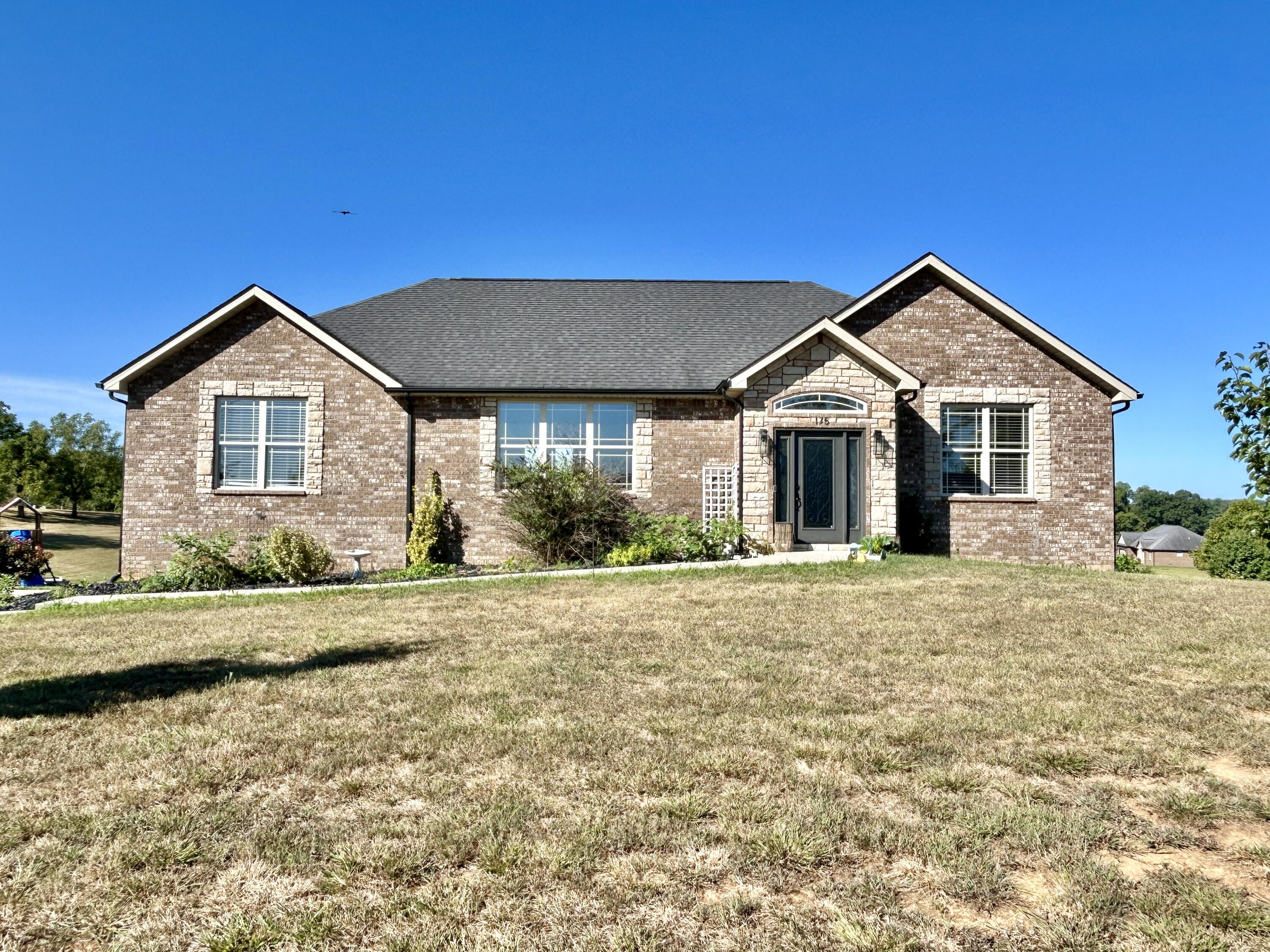 175 W Morning Crossing Drive Property Photo 1