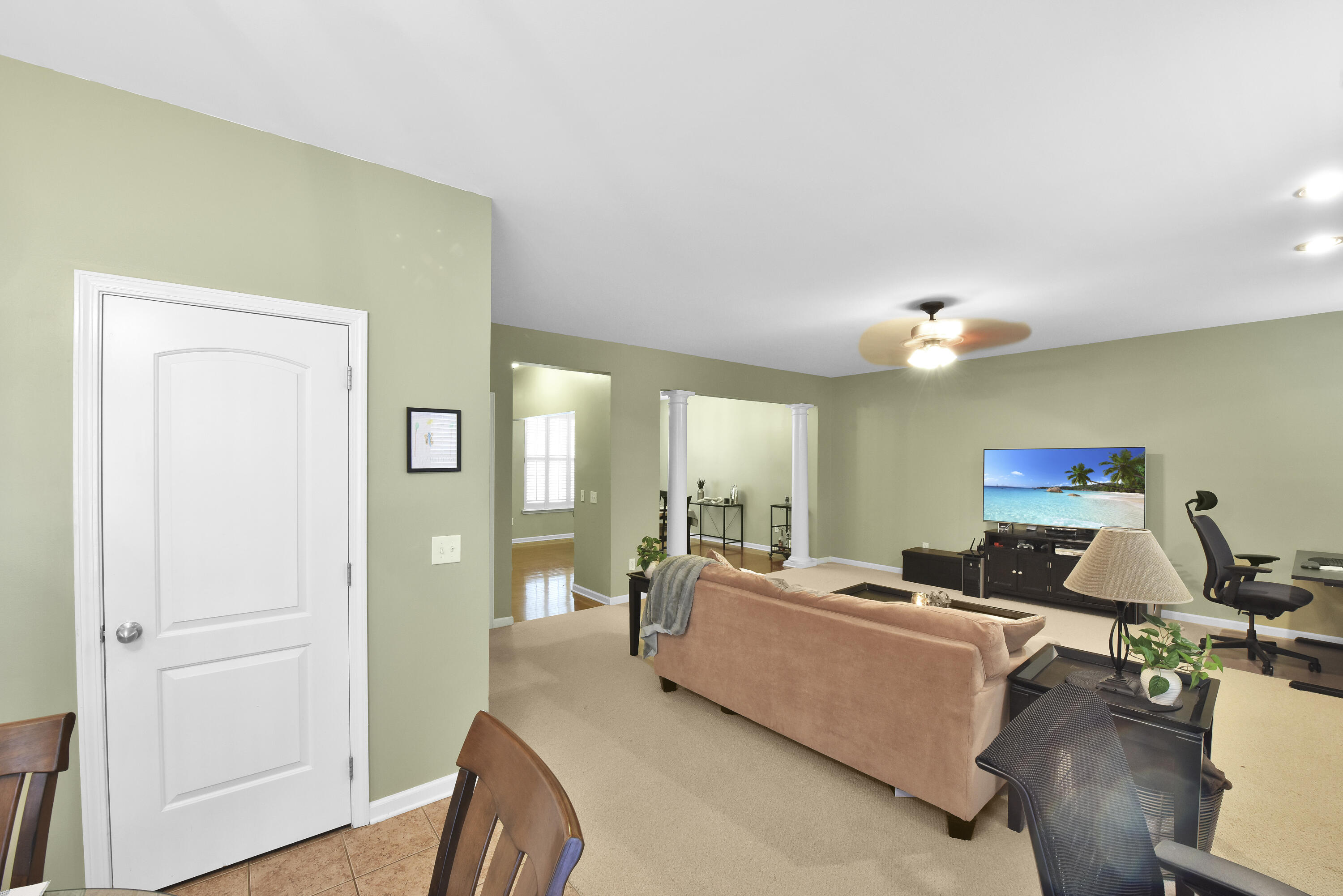 116 Whitman Way Property Photo 13