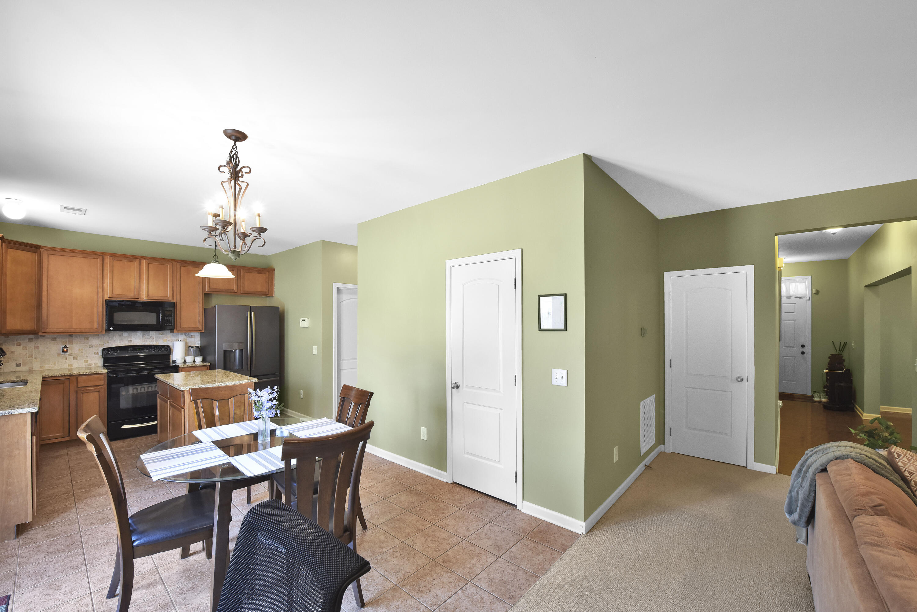 116 Whitman Way Property Photo 14