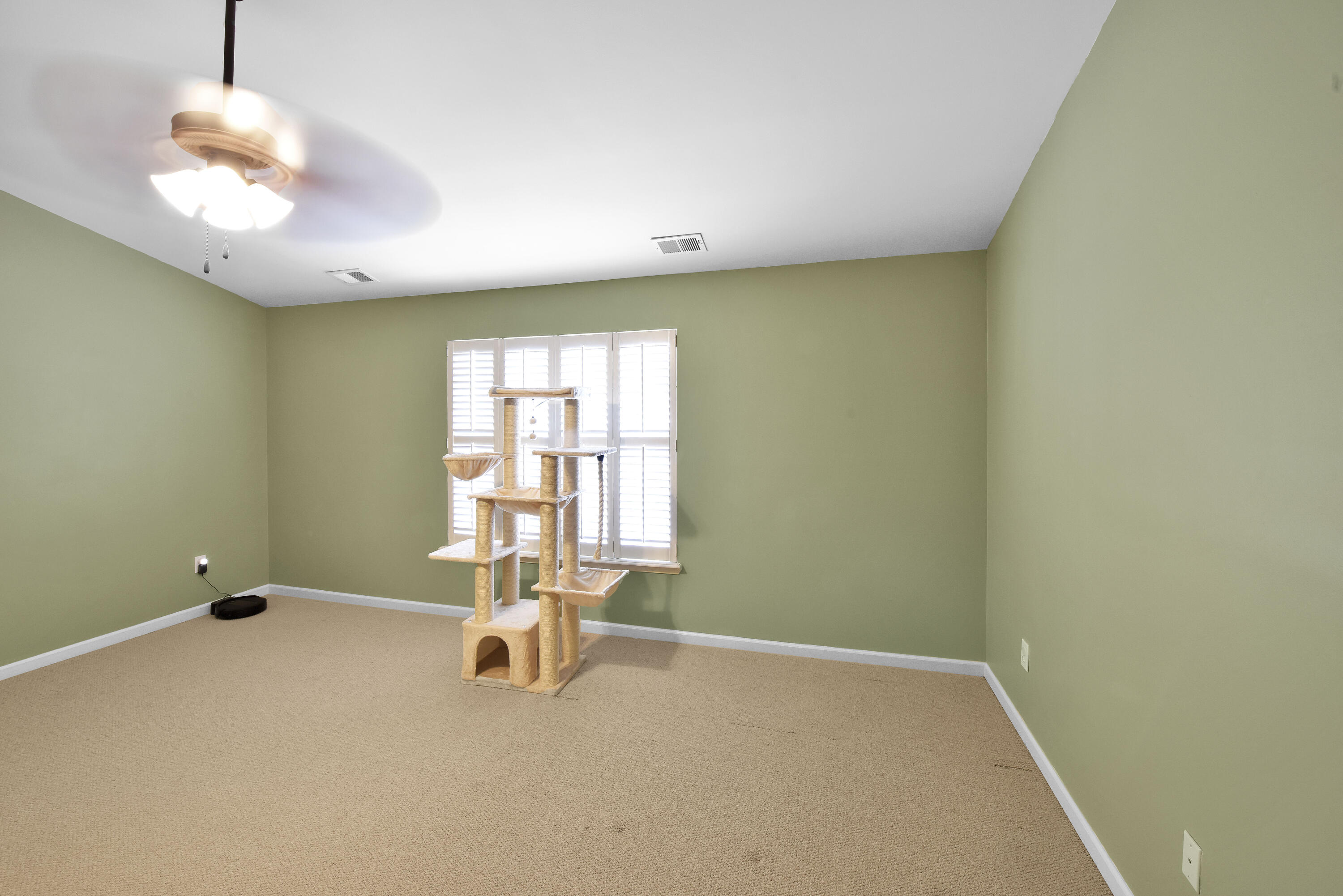 116 Whitman Way Property Photo 29