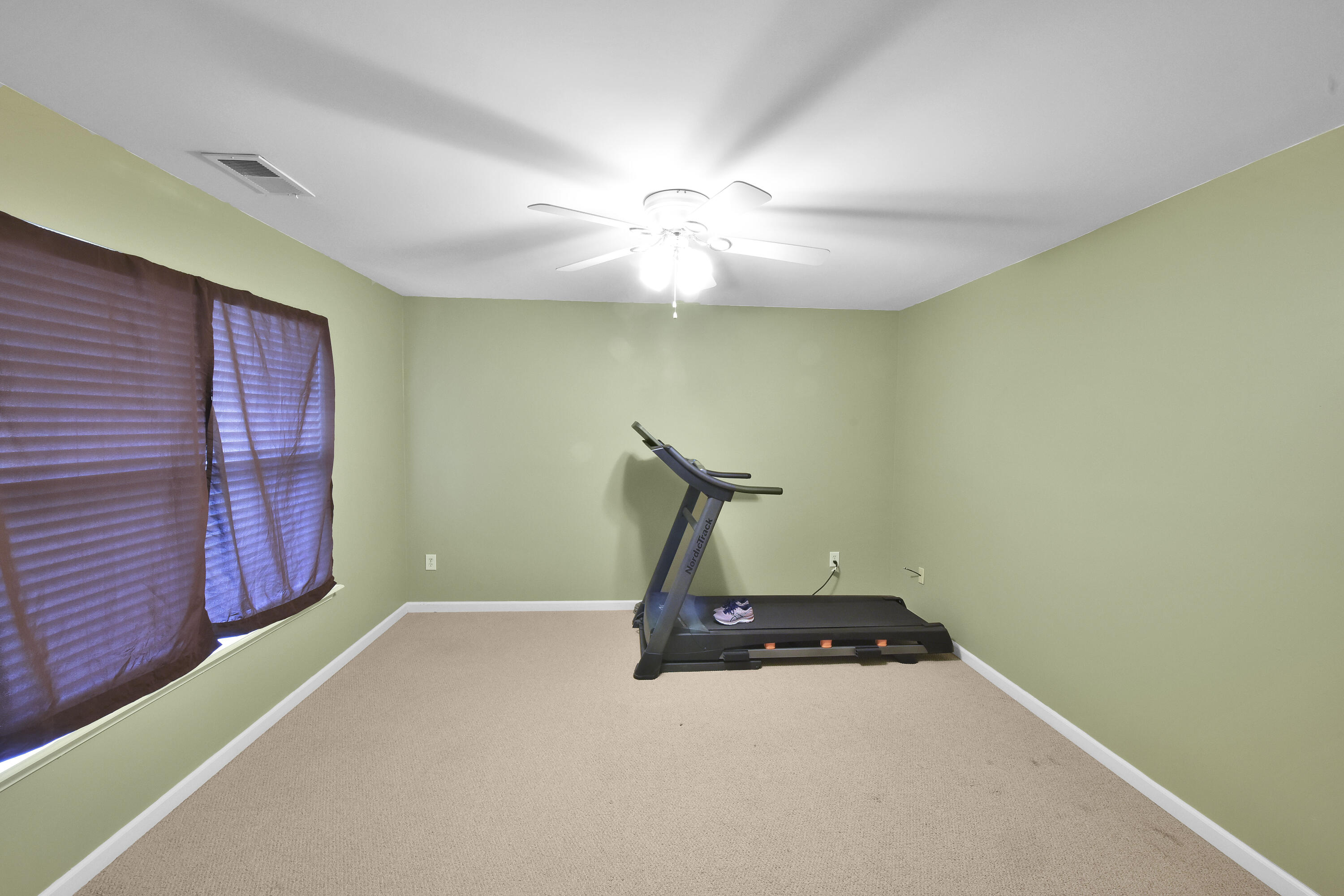 116 Whitman Way Property Photo 31