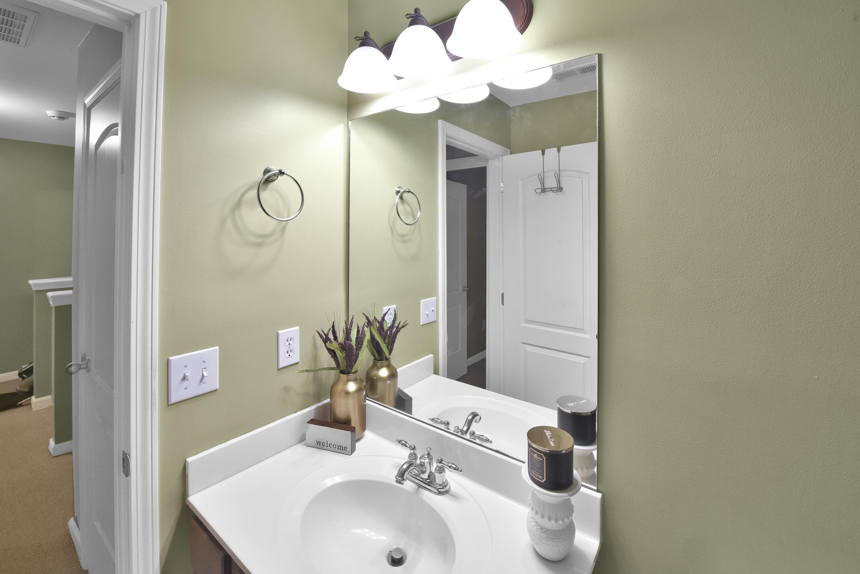 116 Whitman Way Property Photo 34