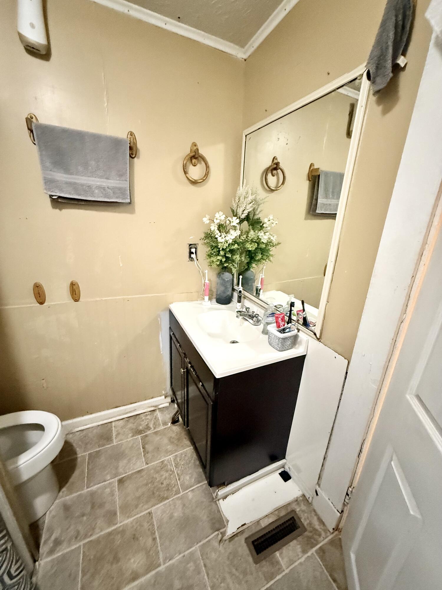 622 E Bourne Avenue Property Photo 11