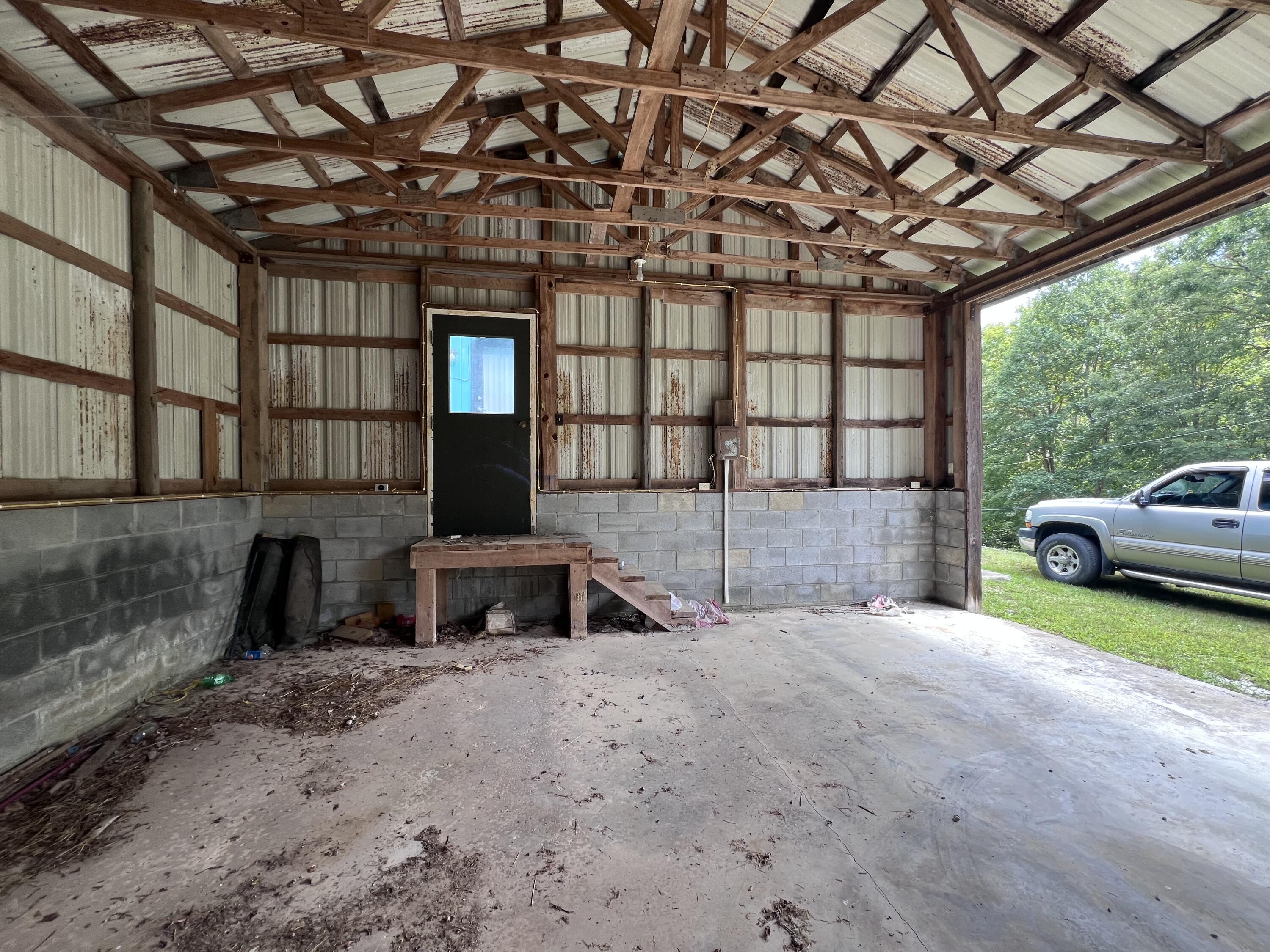 461 Round Ridge Road Property Photo 7