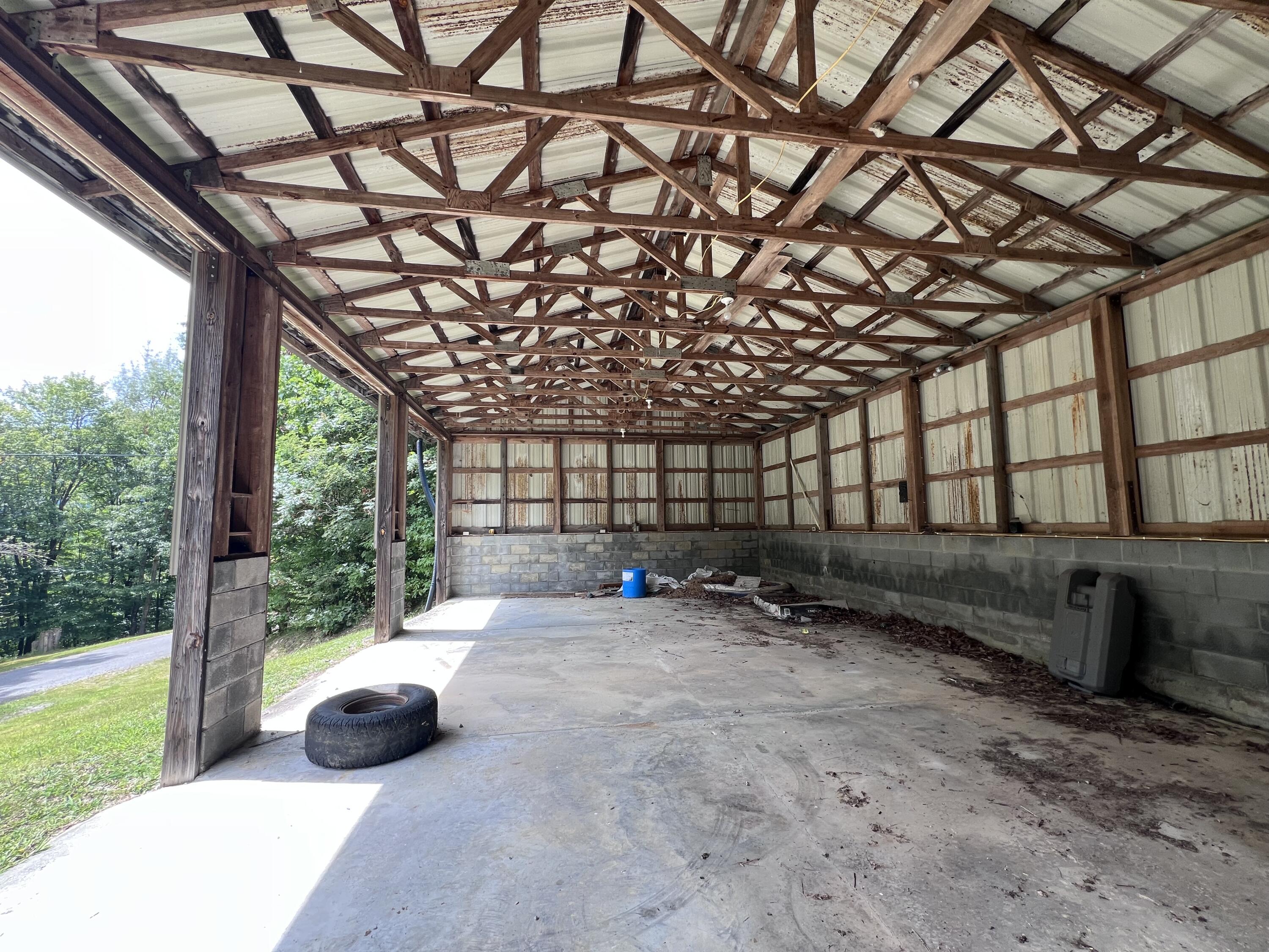 461 Round Ridge Road Property Photo 10