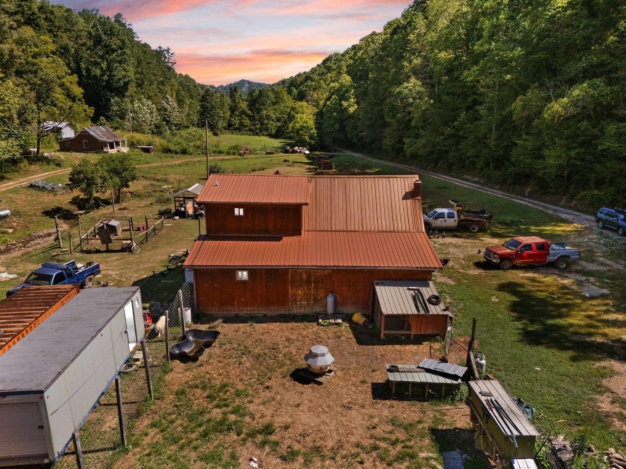 270 Left Fork Holly Road Property Photo 8