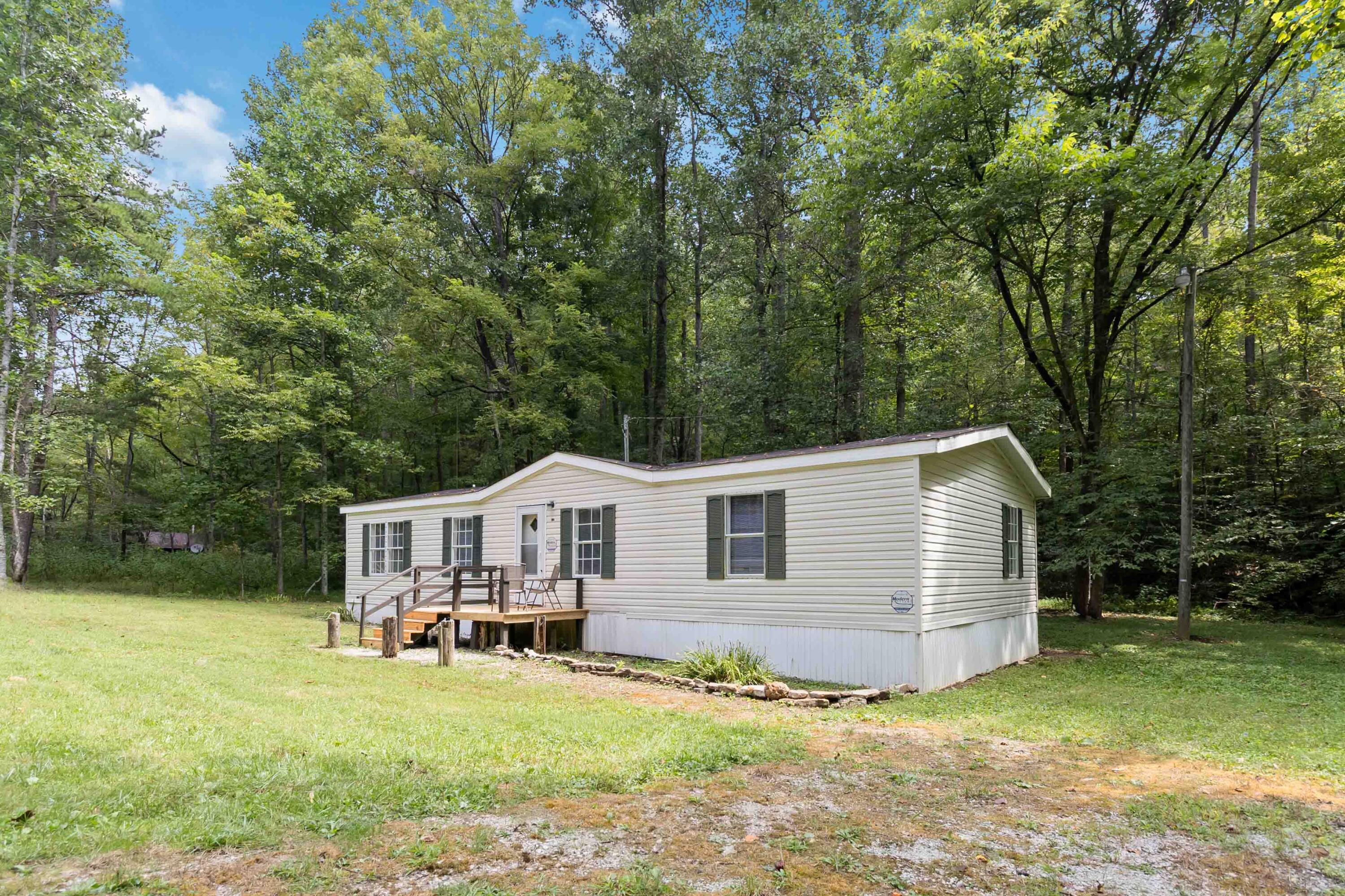 542 James Meece Road Property Photo 3