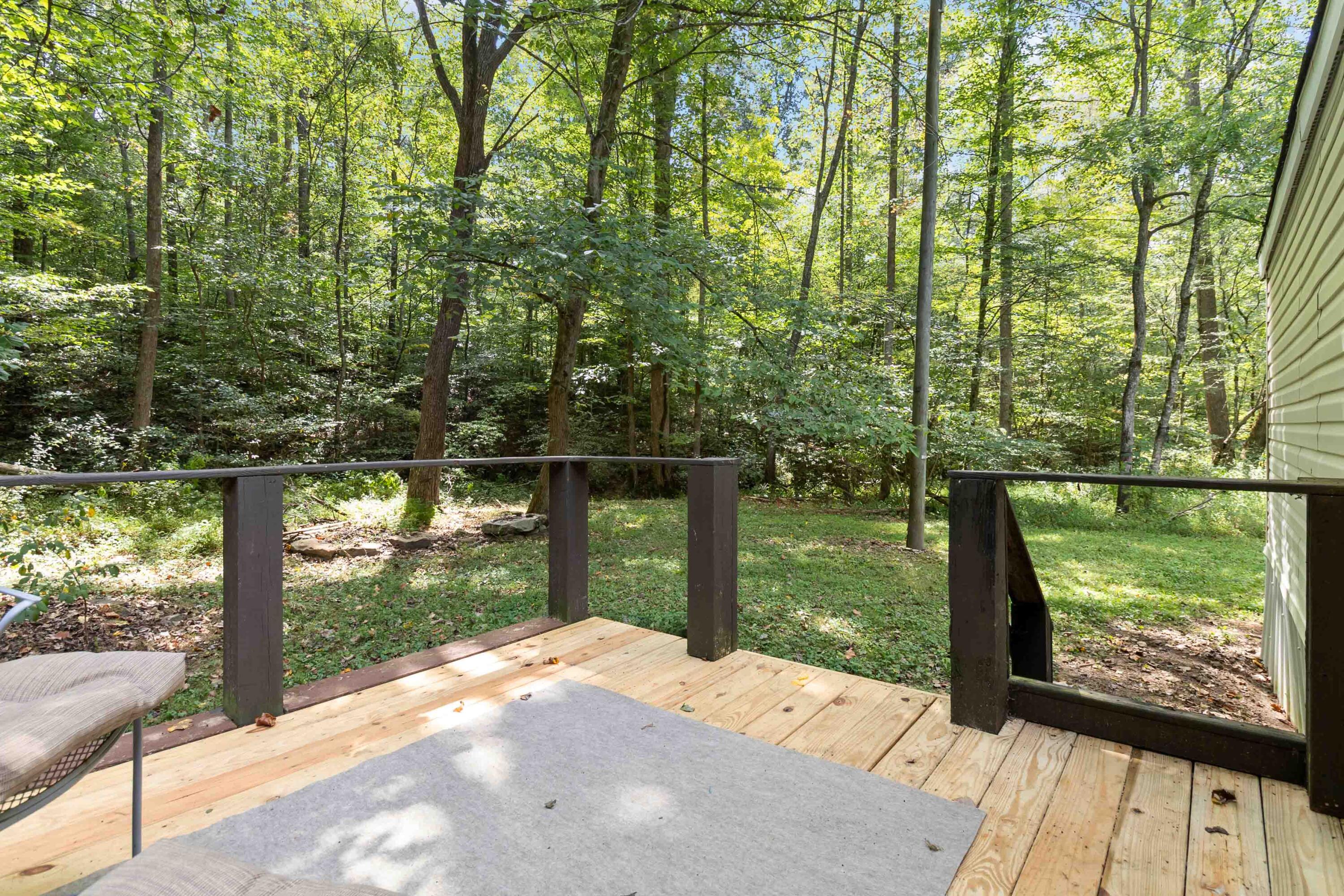 542 James Meece Road Property Photo 6