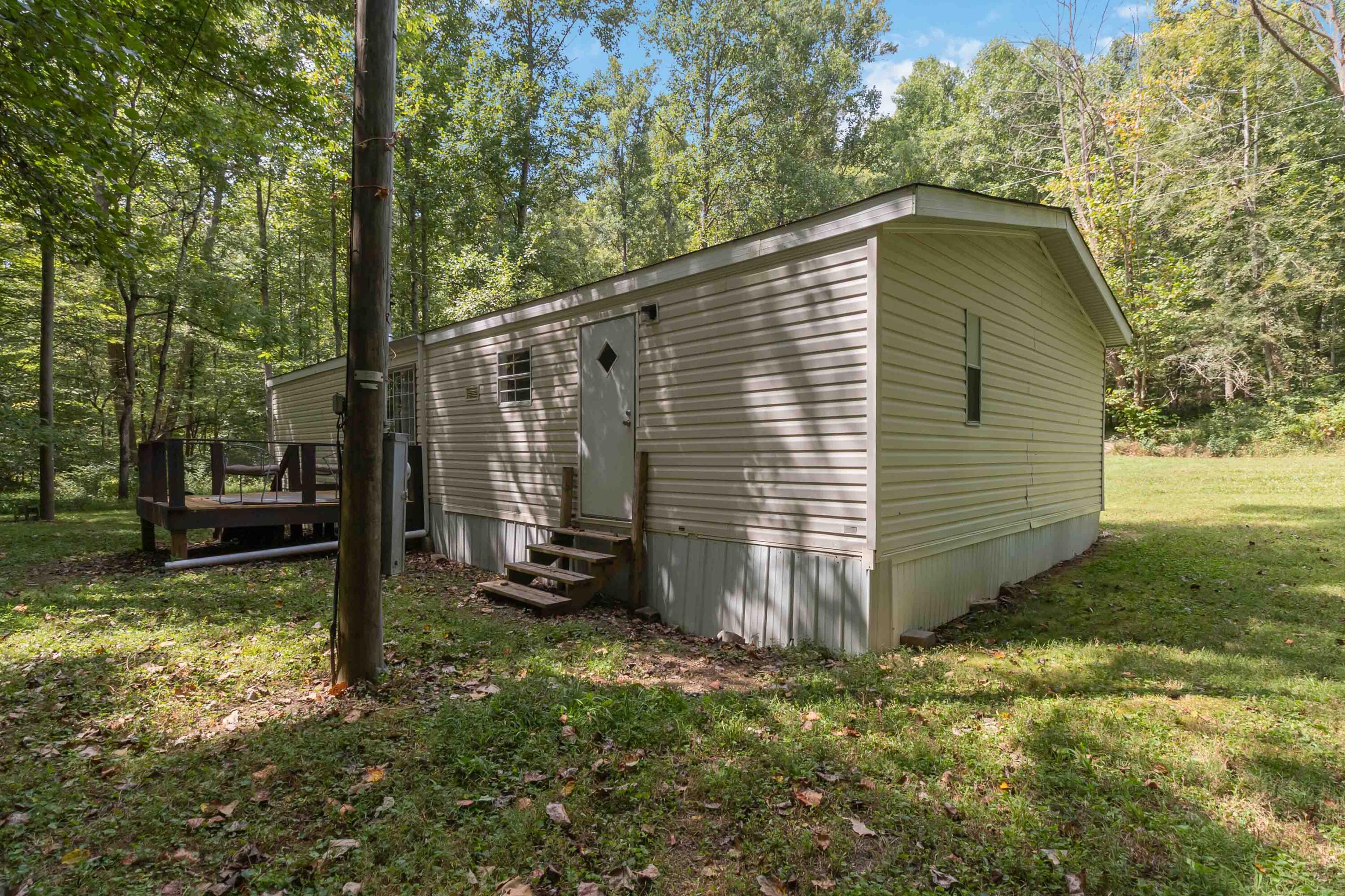 542 James Meece Road Property Photo 8