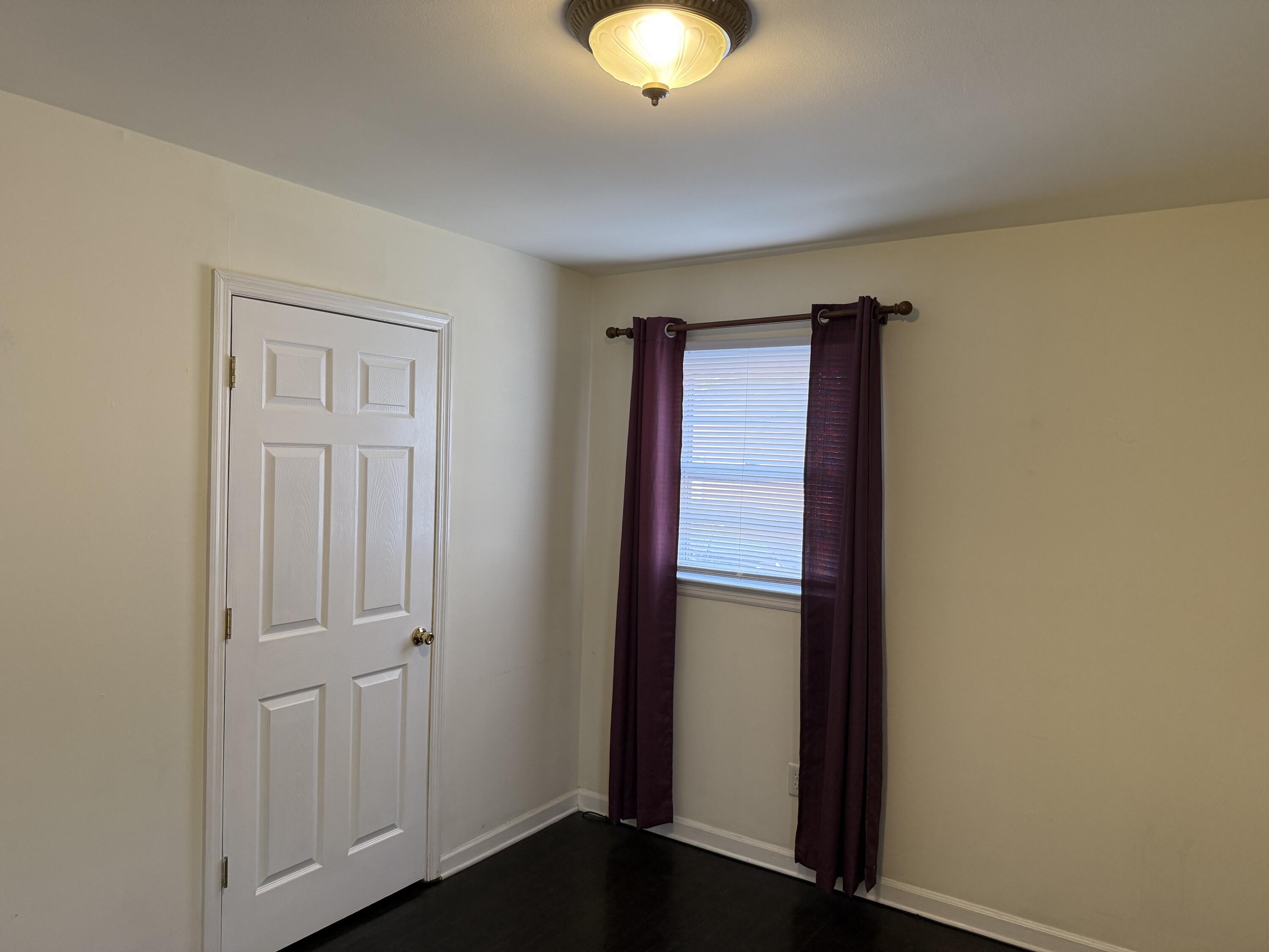 139 E Showalter Drive Property Photo 24