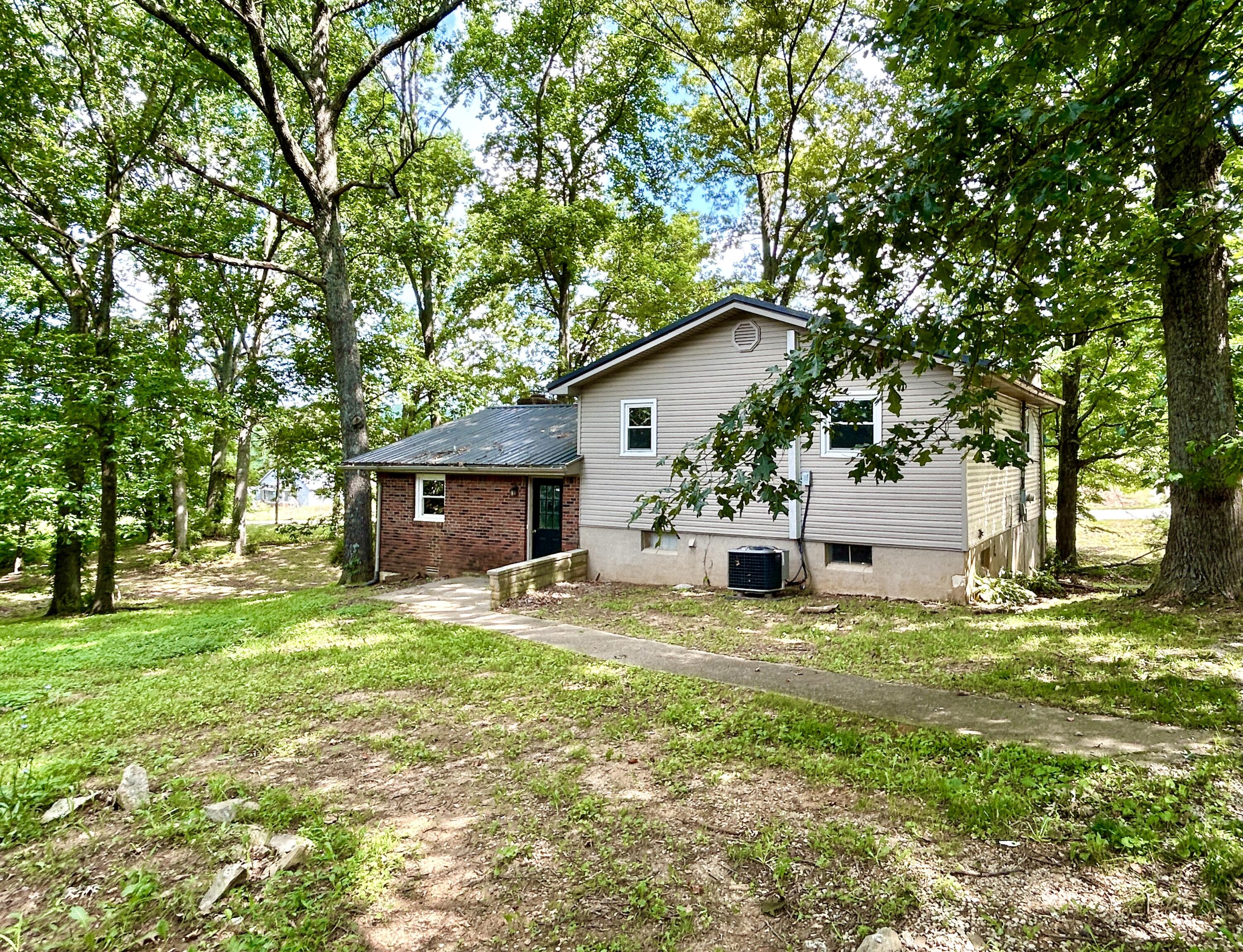 2395 Highway 452 Property Photo 5