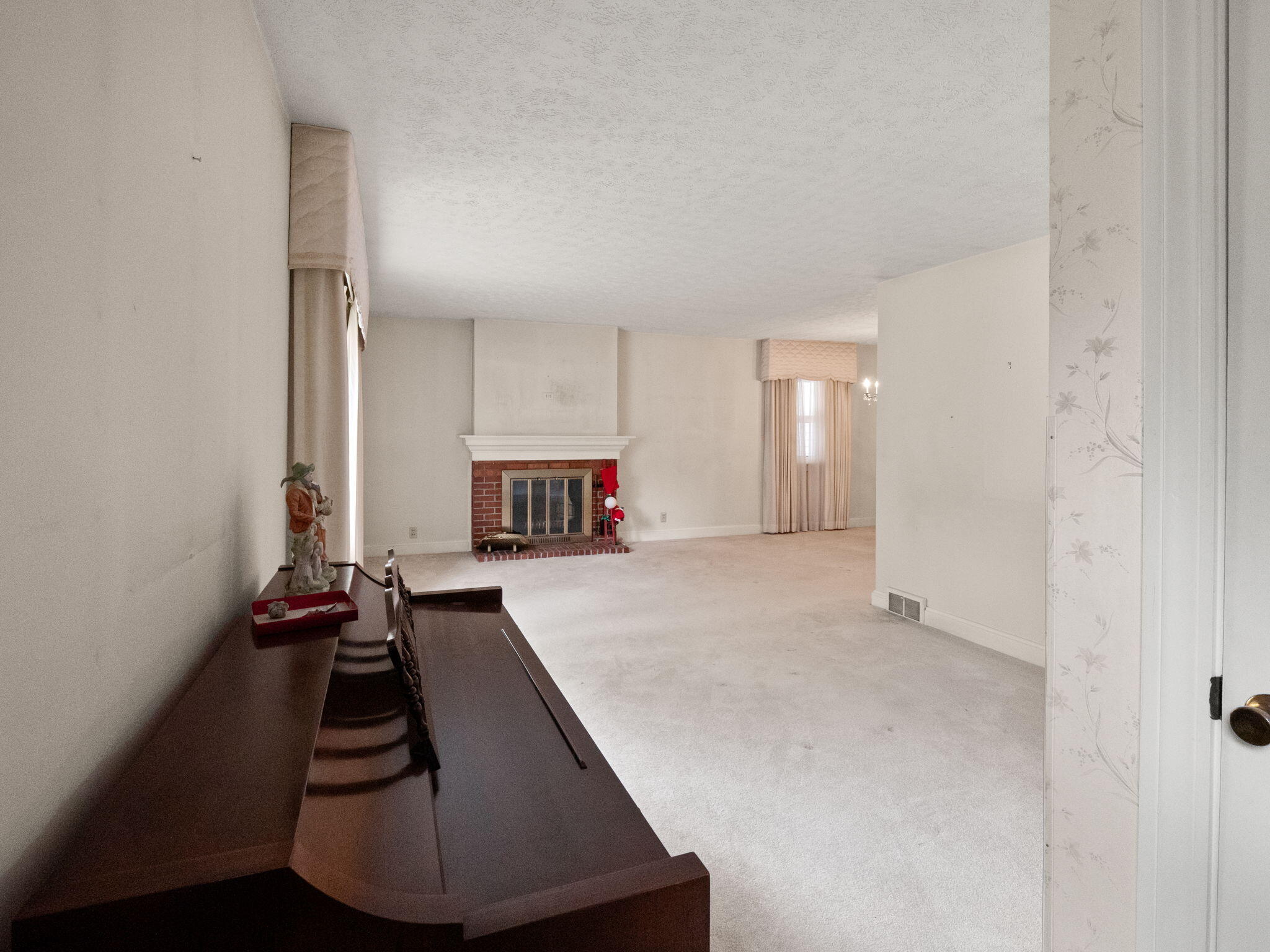 376 E French Avenue Property Photo 10