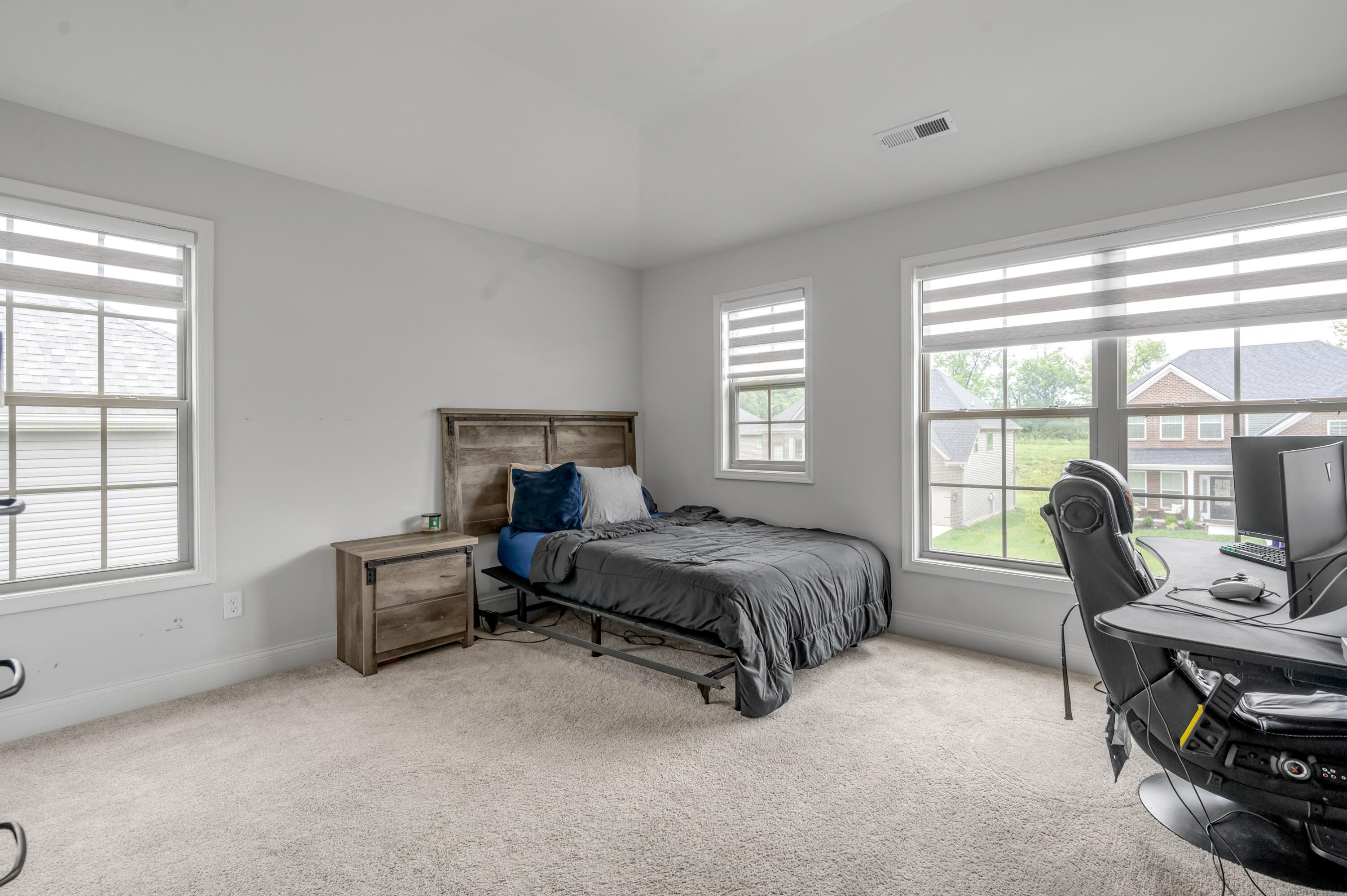 3585 Bay Springs Park Property Photo 43