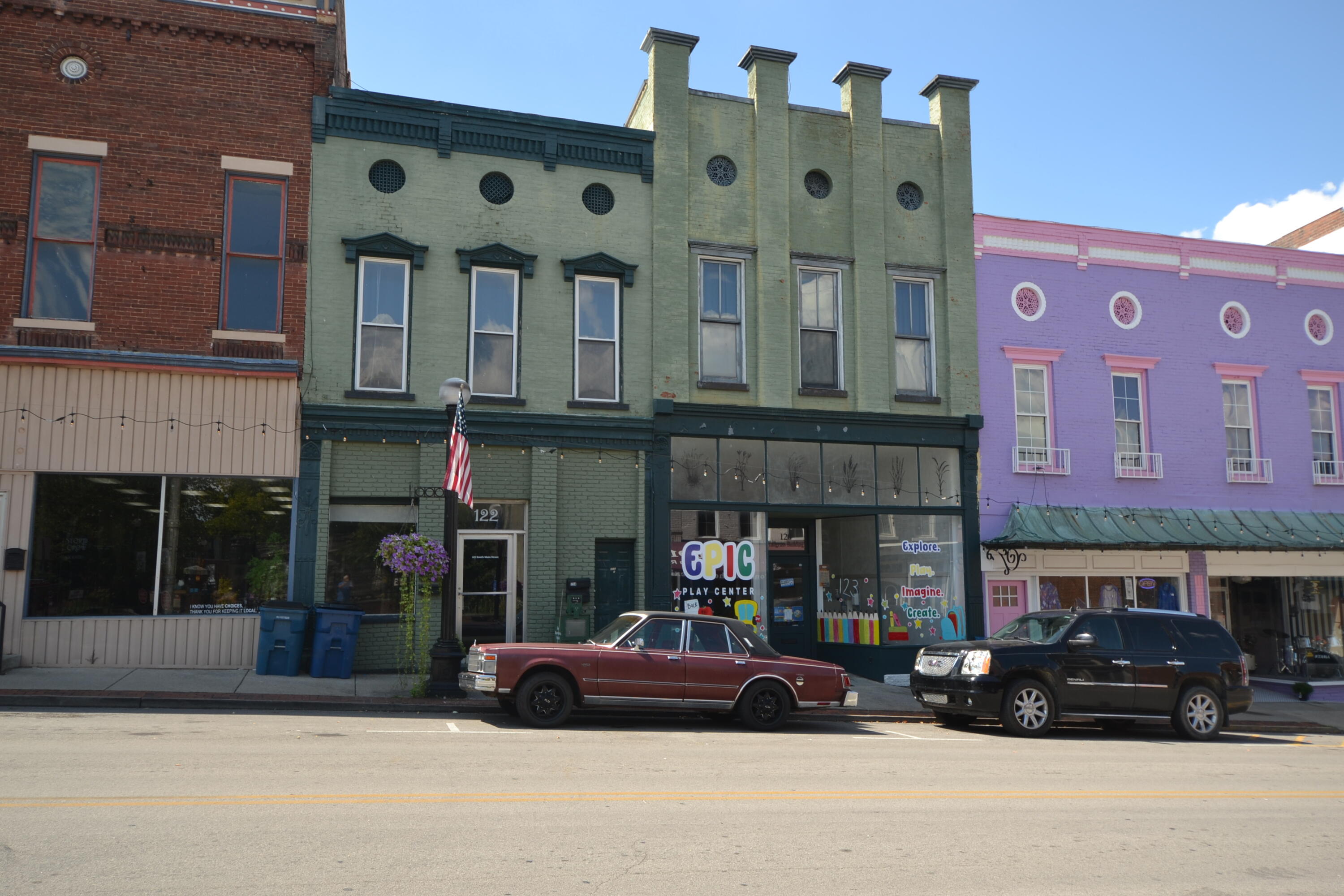 120 S Main Street Property Photo 3