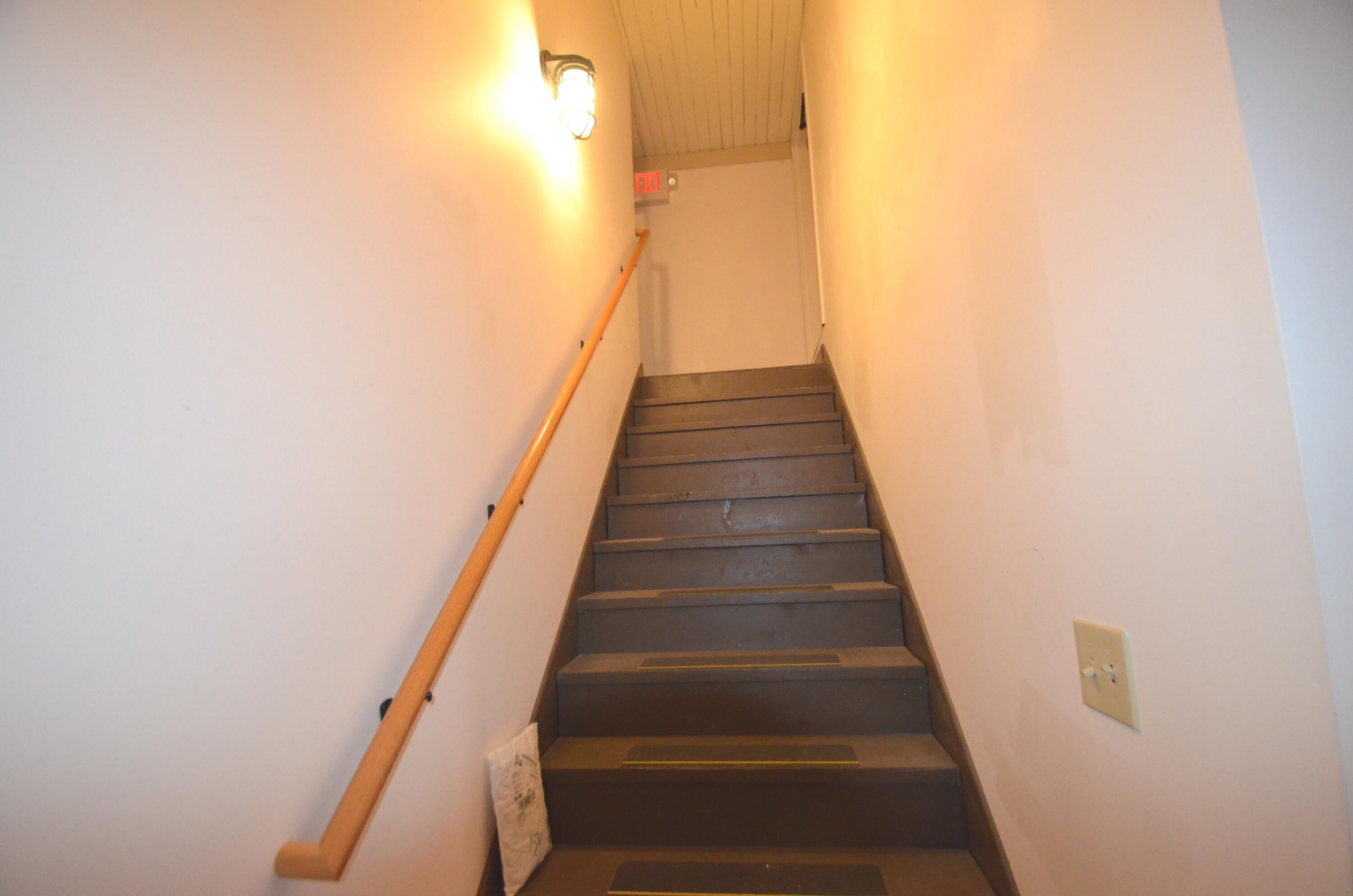 120 S Main Street Property Photo 11