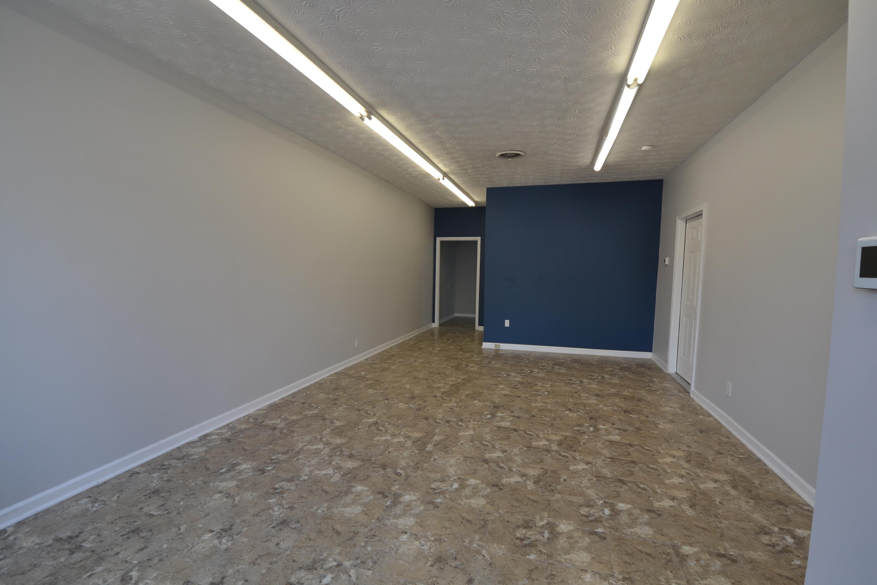 120 S Main Street Property Photo 13